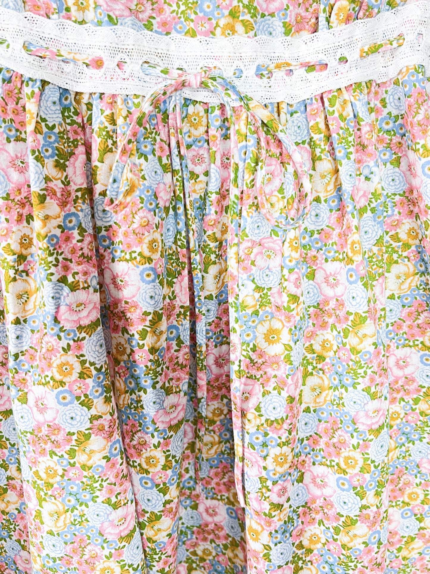 Robe Longue Vintage Années 70 Romantique - Coupe Empire & Dentelle - Fleurs Pastel - T. 36