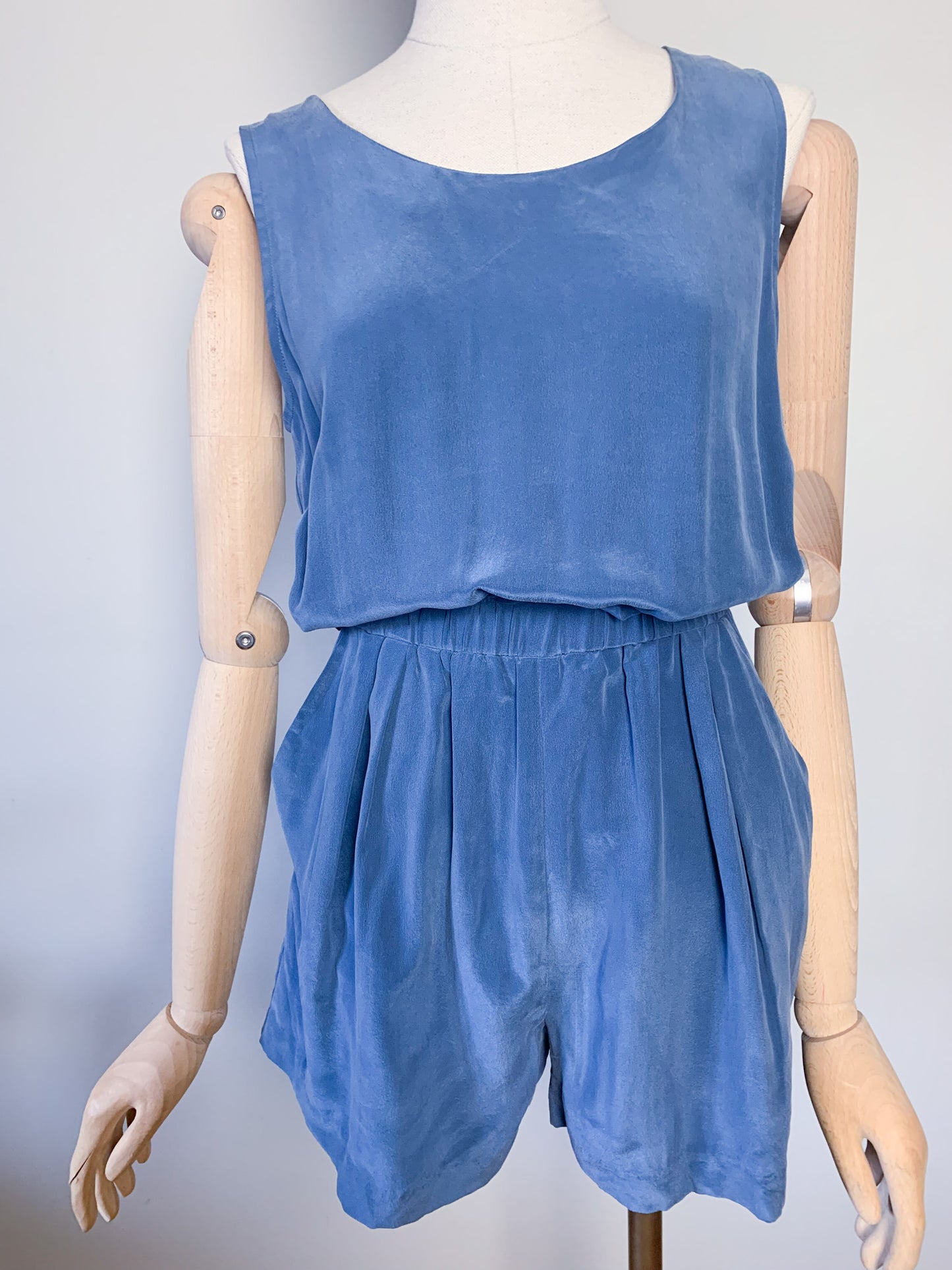 Combi-short fluide bleu sans manche Les Petites…collection