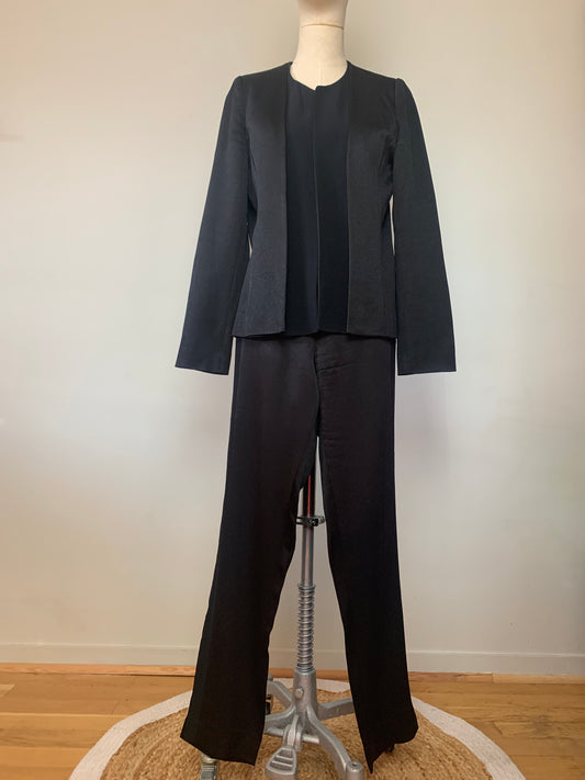 Ensemble tailleur veste et pantalon noir satiné Chattawak