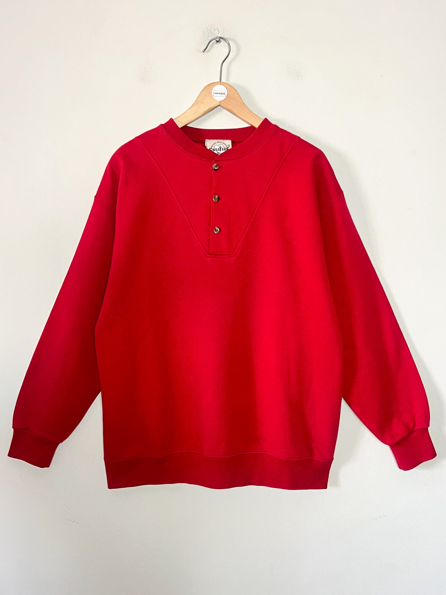 Sweatshirt Vintage Années 90 Unisexe - Rouge - Col Tunisien Boutonné - La Sweaterie T. M