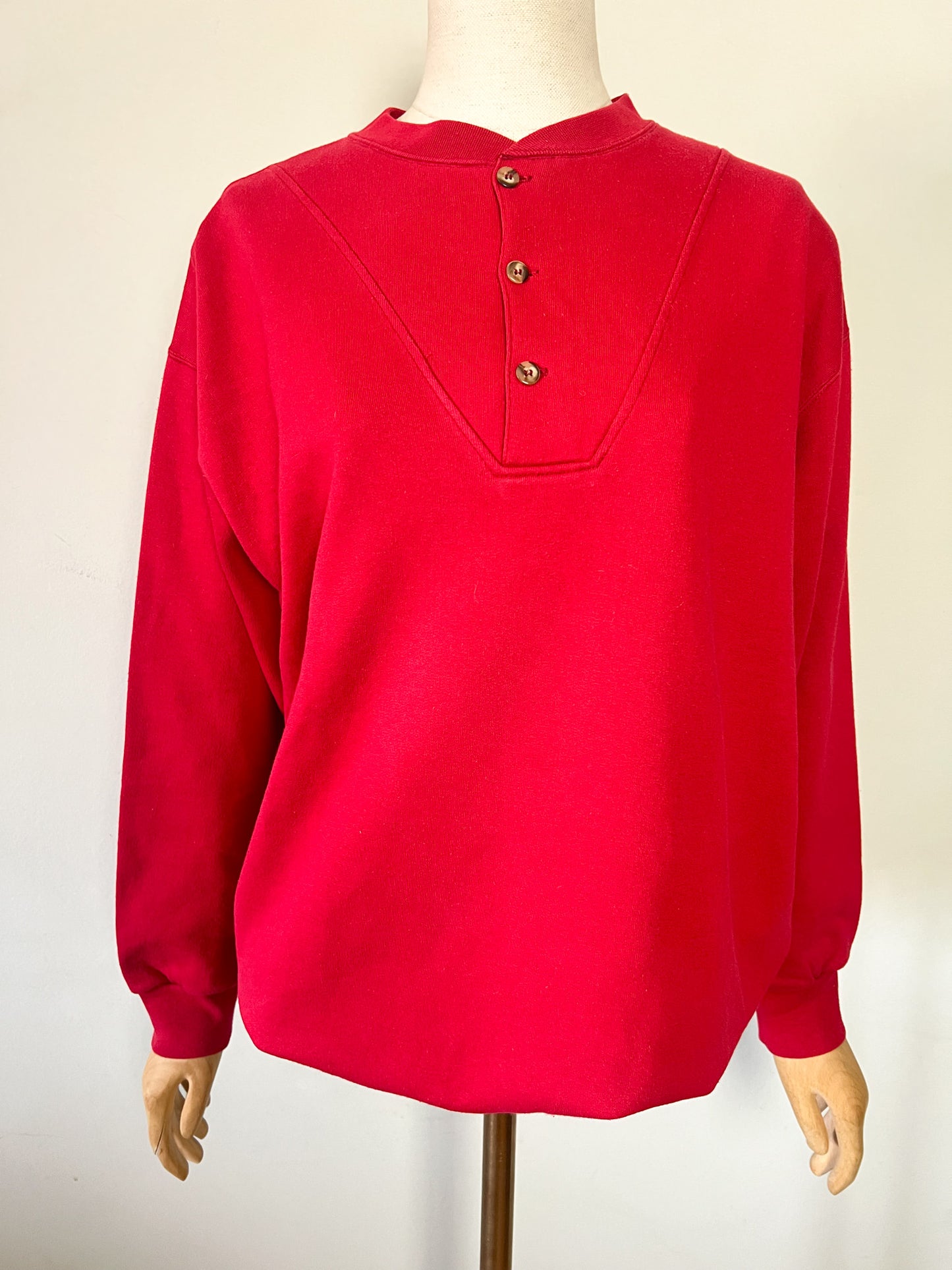Sweatshirt Vintage Années 90 Unisexe - Rouge - Col Tunisien Boutonné - La Sweaterie T. M
