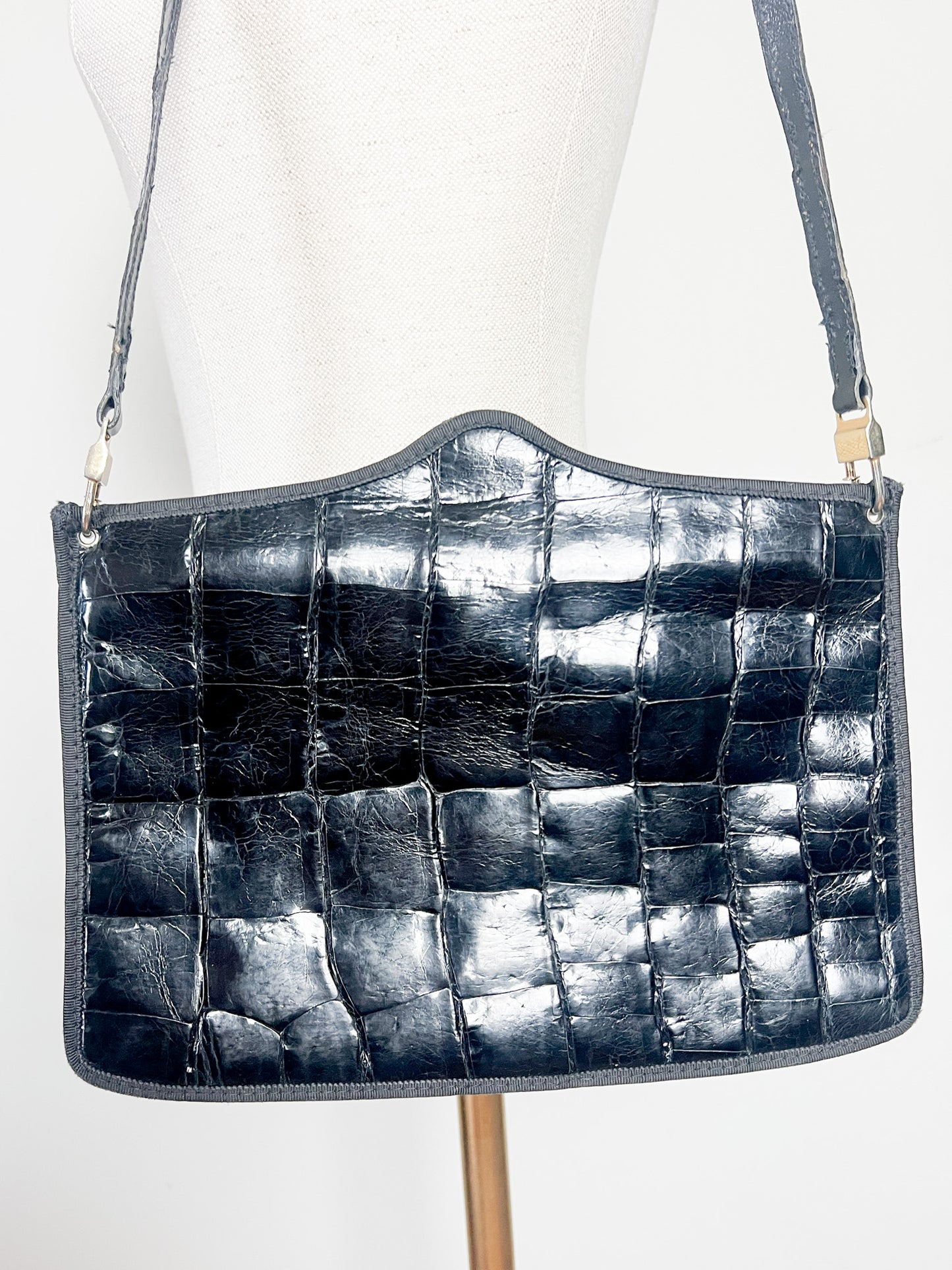Pochette/Sac Épaule La Bagagerie Vintage - Cuir Verni Noir Gaufré Façon Croco