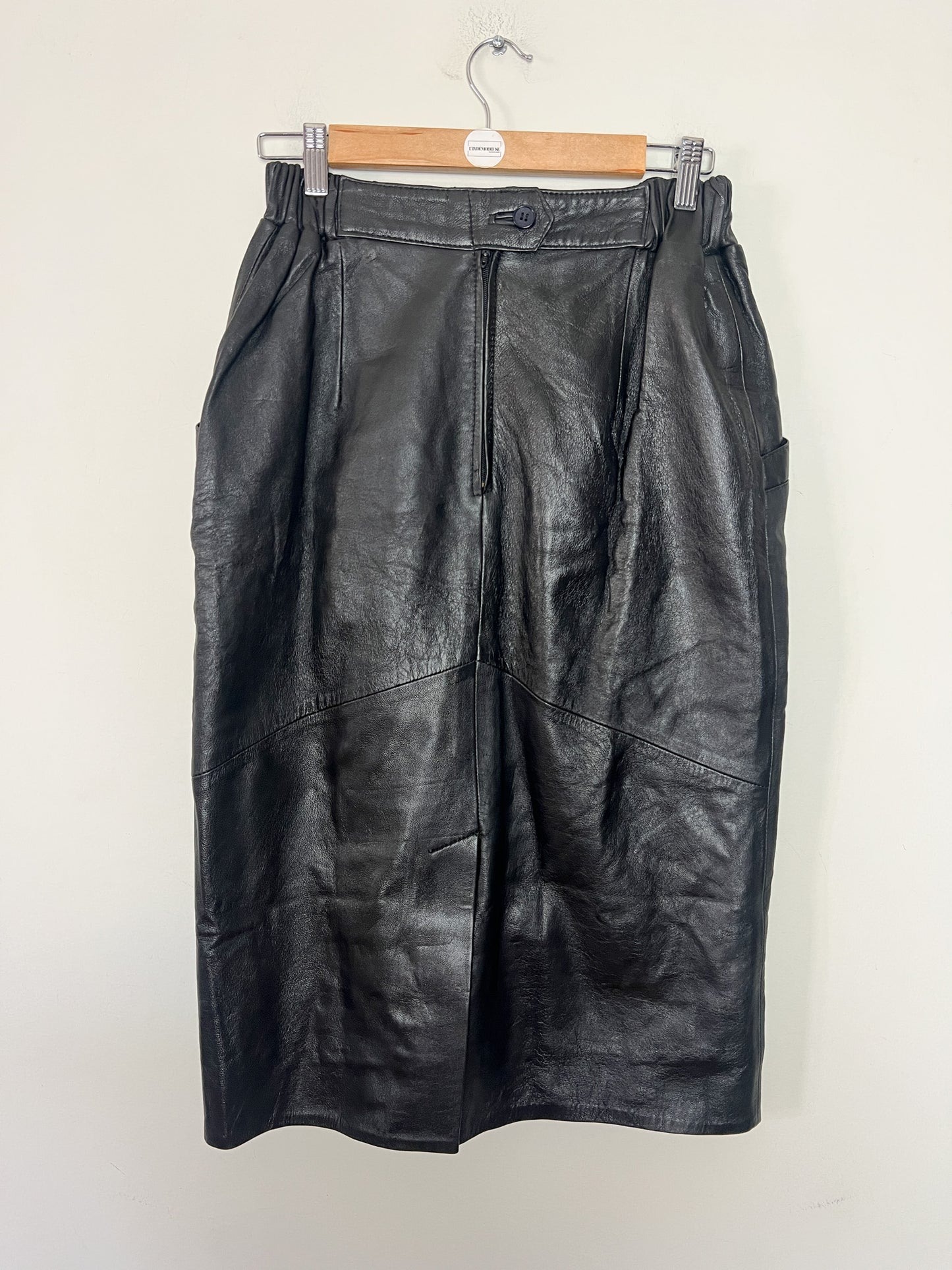 Jupe Crayon Vintage en Cuir Noir - Empiècements Structurants & Poches - T. S/M (36/38)