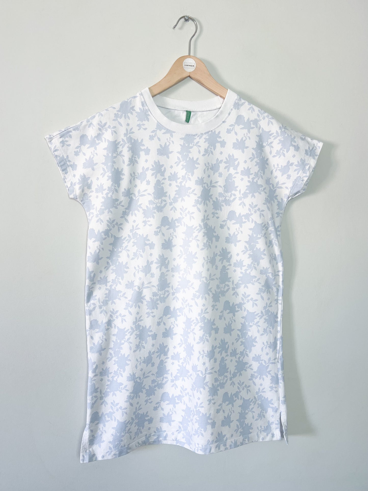 Robe T-shirt Vintage YTK Imprimé Floral Bleu & Blanc – 100% Coton – Benetton– Taille S/M