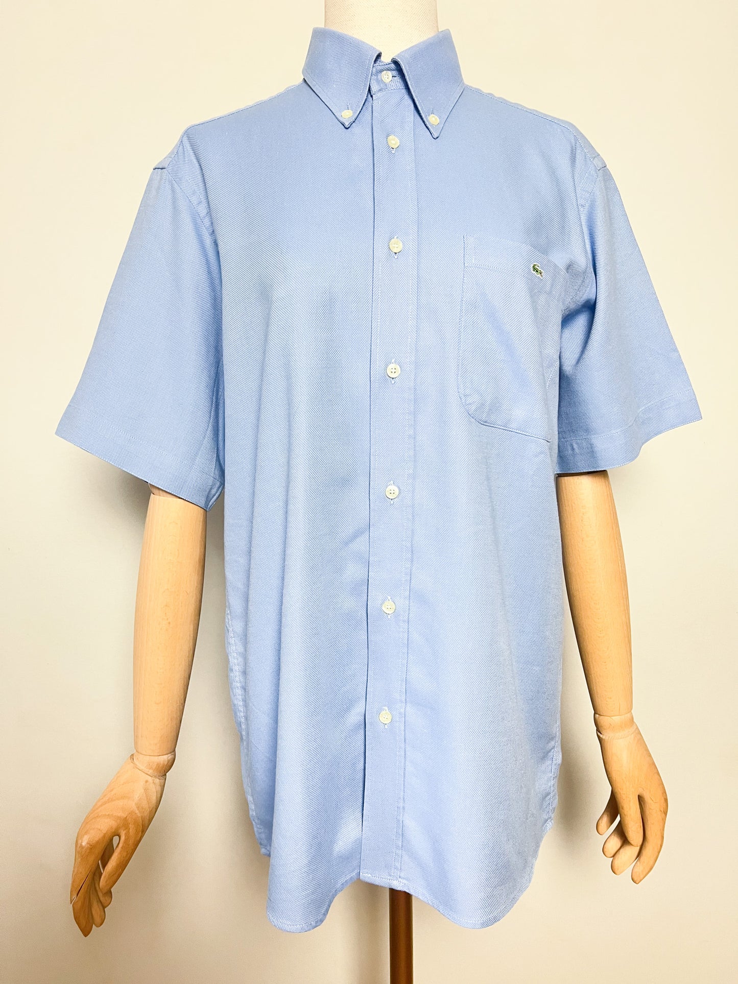 Chemise Vintage Lacoste Bleu Ciel – 100% Coton – Coupe Homme/Unisexe – Taille 38 (S/M)