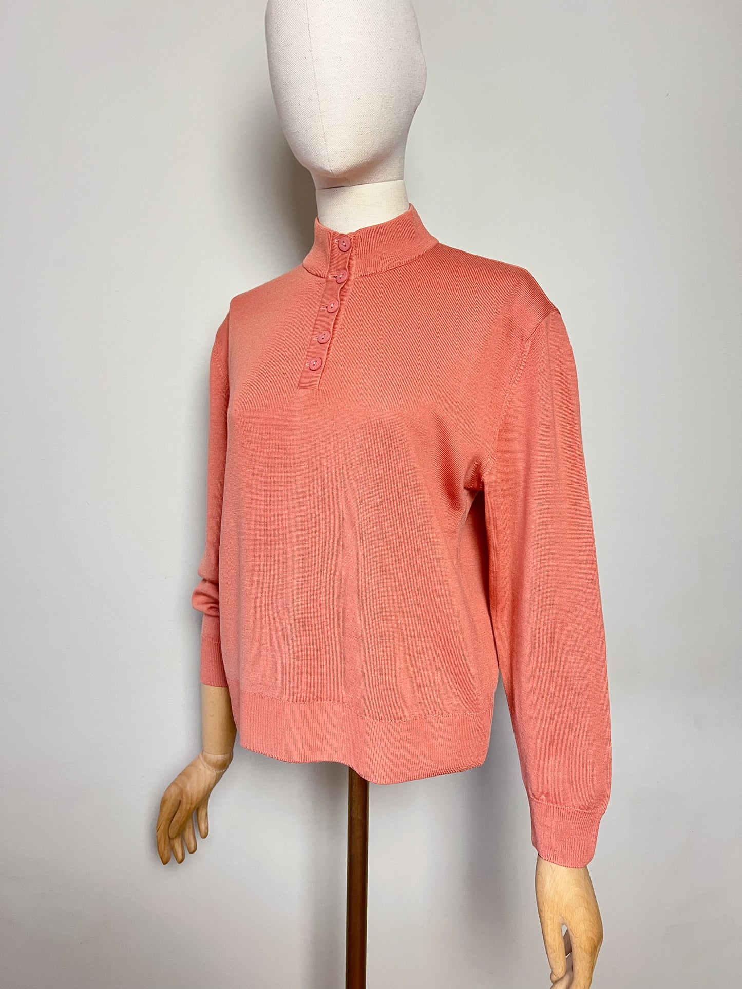 Pull Vintage Années 90 – Beige Rosé – Col Chemisé Boutonné – Laine & Acrylique – Montagut -Taille 38/40