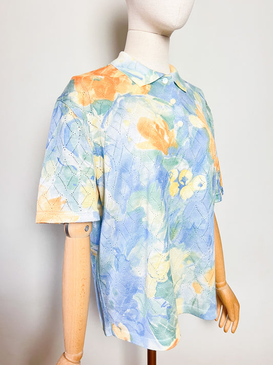 Pull Manches Courtes Vintage Années 70 80– Col Polo – Motif Floral & Géométrique – Jaune/Bleu/Orange – Taille L