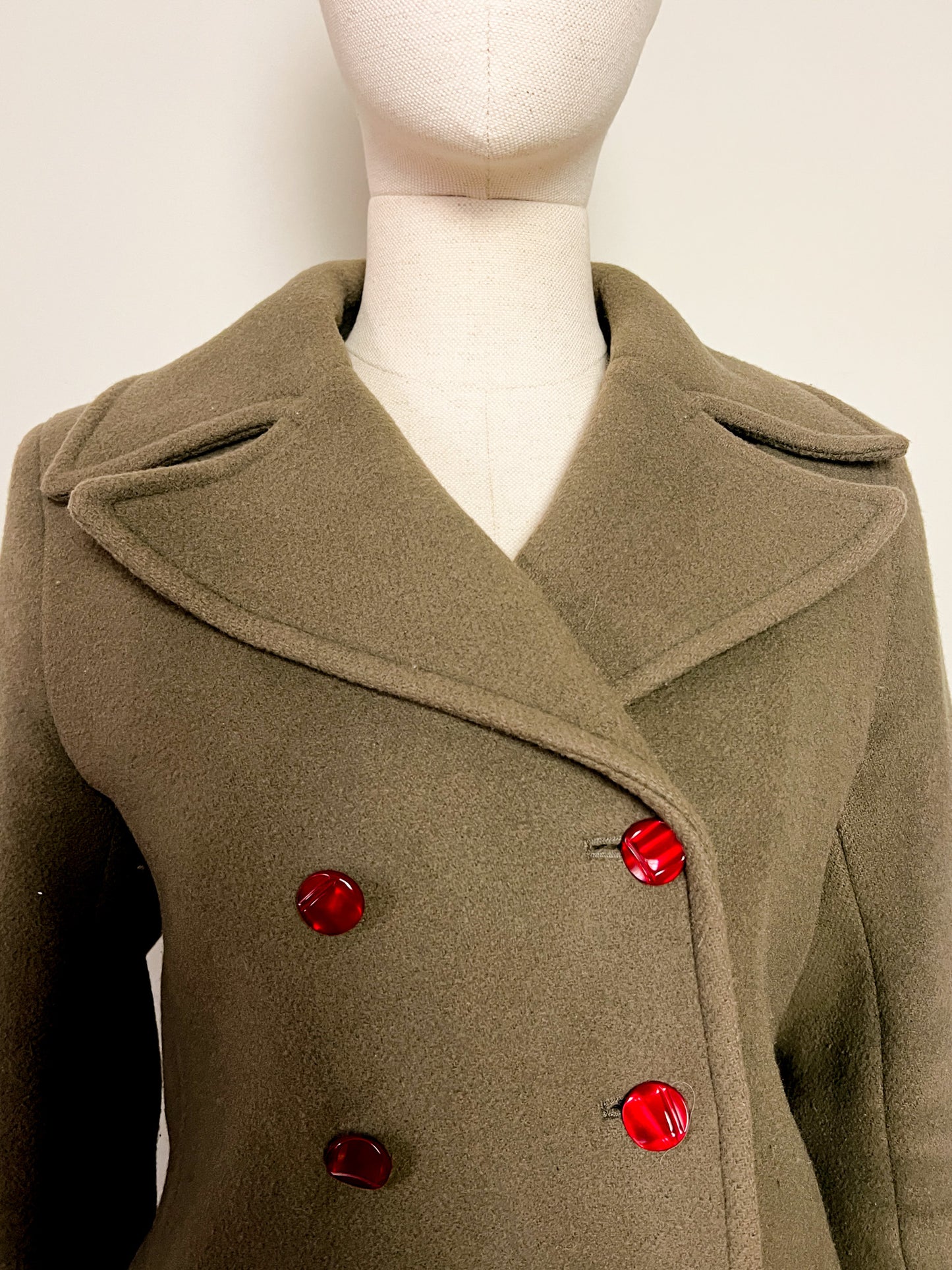 Manteau Kaki 80% Laine Pablo - Col Large Rétro - Coupe Cintrée T. 38