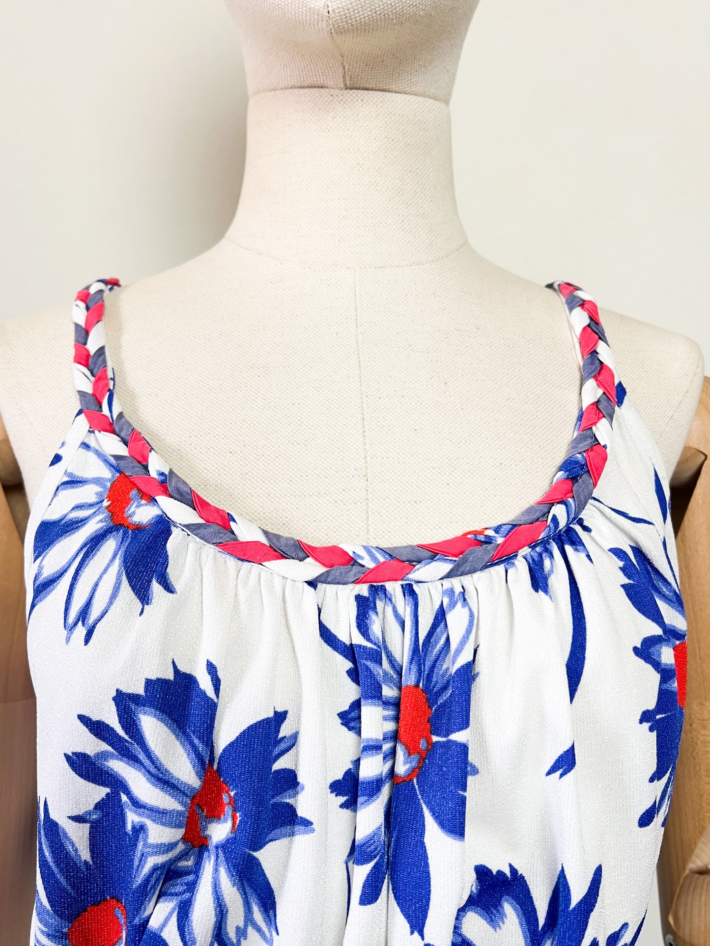 Robe Midi Vintage Années 70 80 Scintillante – Détails Tressés & Imprimé Fleuri – Taille 36/38 (S)