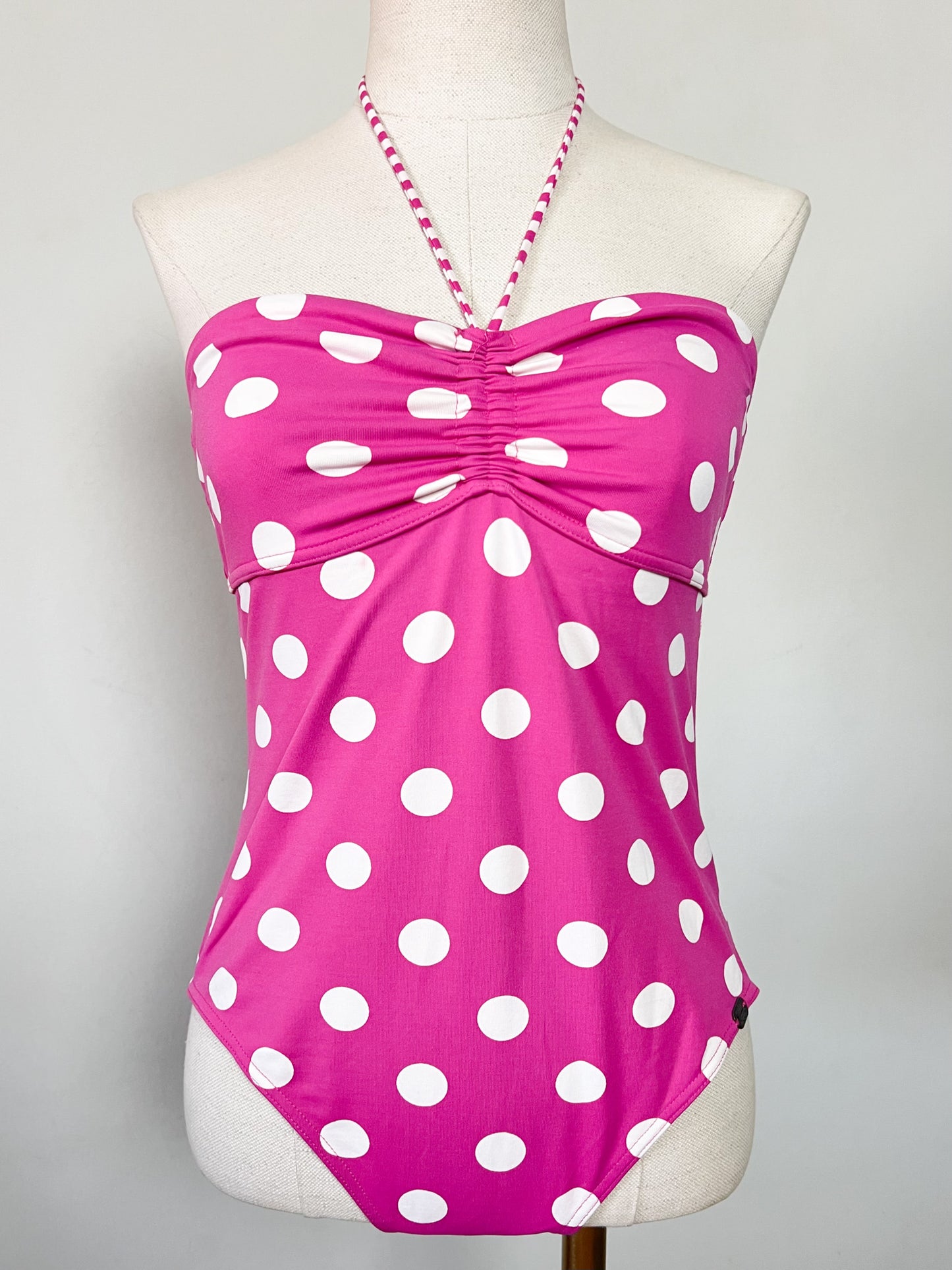Maillot de Bain 1 Pièce Banana Moon – Rose Fuchsia à Pois – Look Rétro Pin-up – Taille 40