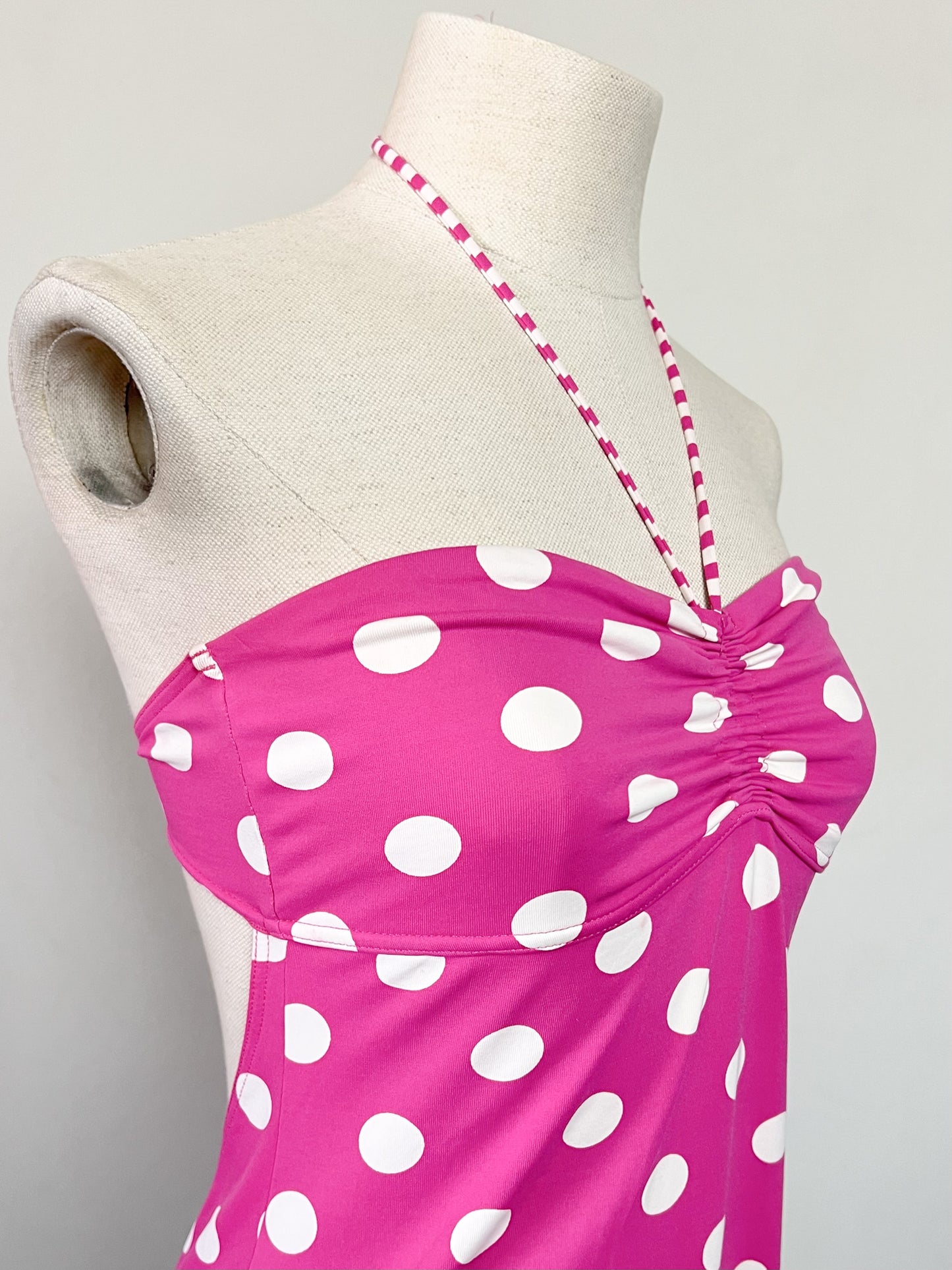 Maillot de Bain 1 Pièce Banana Moon – Rose Fuchsia à Pois – Look Rétro Pin-up – Taille 40