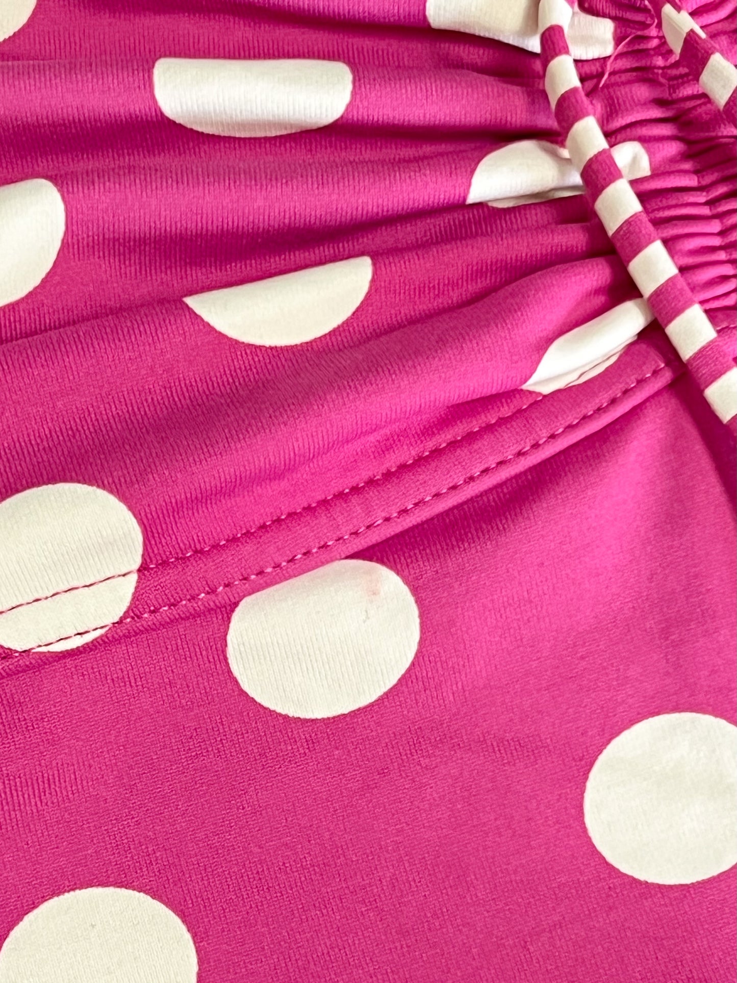 Maillot de Bain 1 Pièce Banana Moon – Rose Fuchsia à Pois – Look Rétro Pin-up – Taille 40