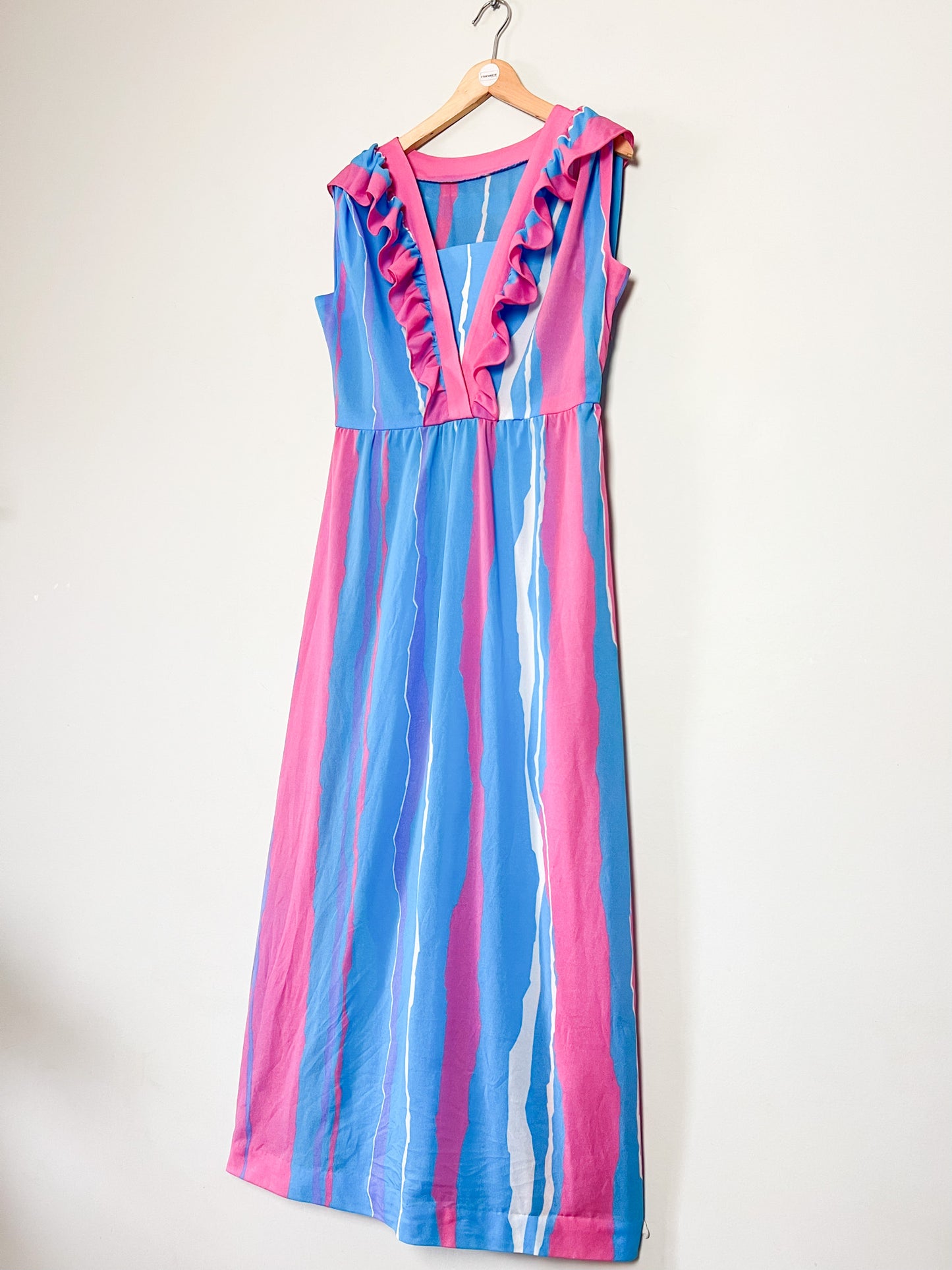 Maxi Robe Vintage Années 70 à Volants Bleue et Rose– Imprimé Abstrait – Taille 40/42 (L)