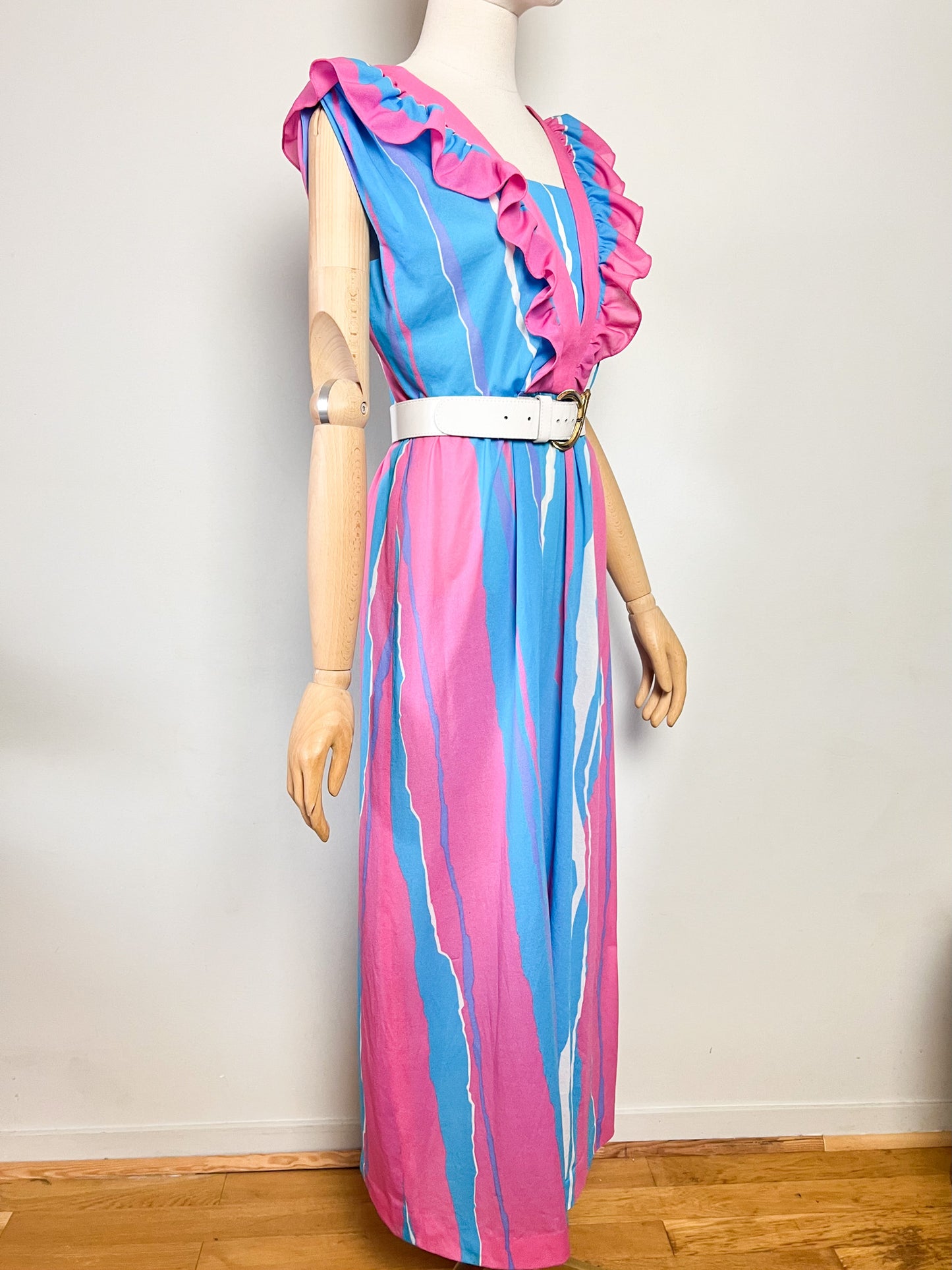 Maxi Robe Vintage Années 70 à Volants Bleue et Rose– Imprimé Abstrait – Taille 40/42 (L)
