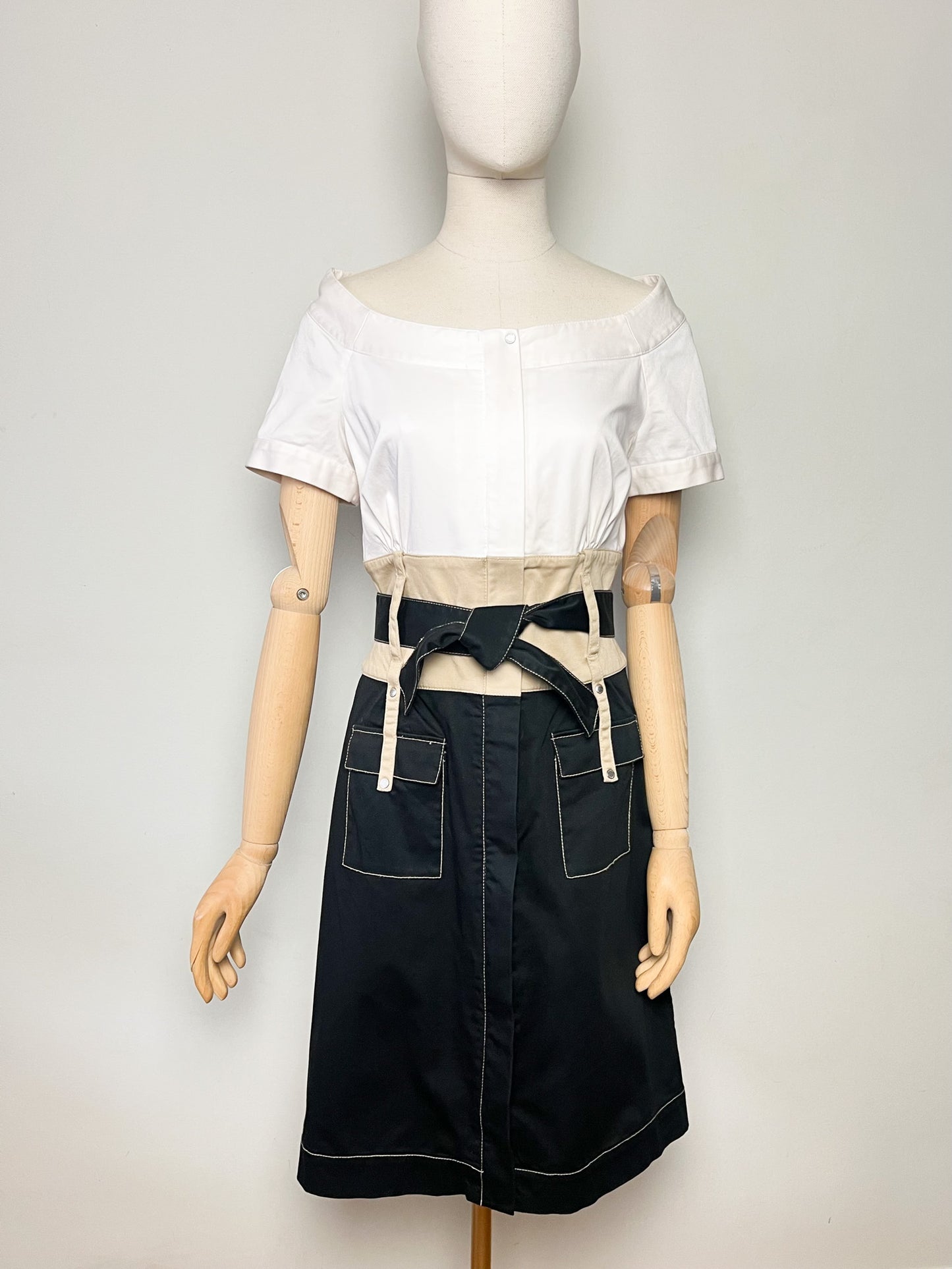 Robe Fourreau Adolfo Dominguez – Style "Saharienne Chic" – Tricolore – Taille 40