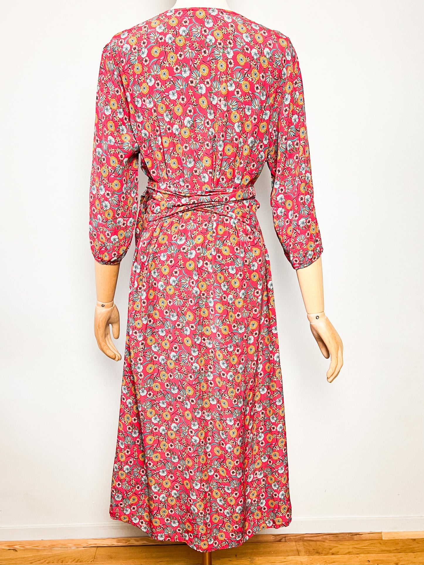 Robe Midi– Fleuri Rouge Pâle – Antoine & Lili – Modèle Charlie – T40/42