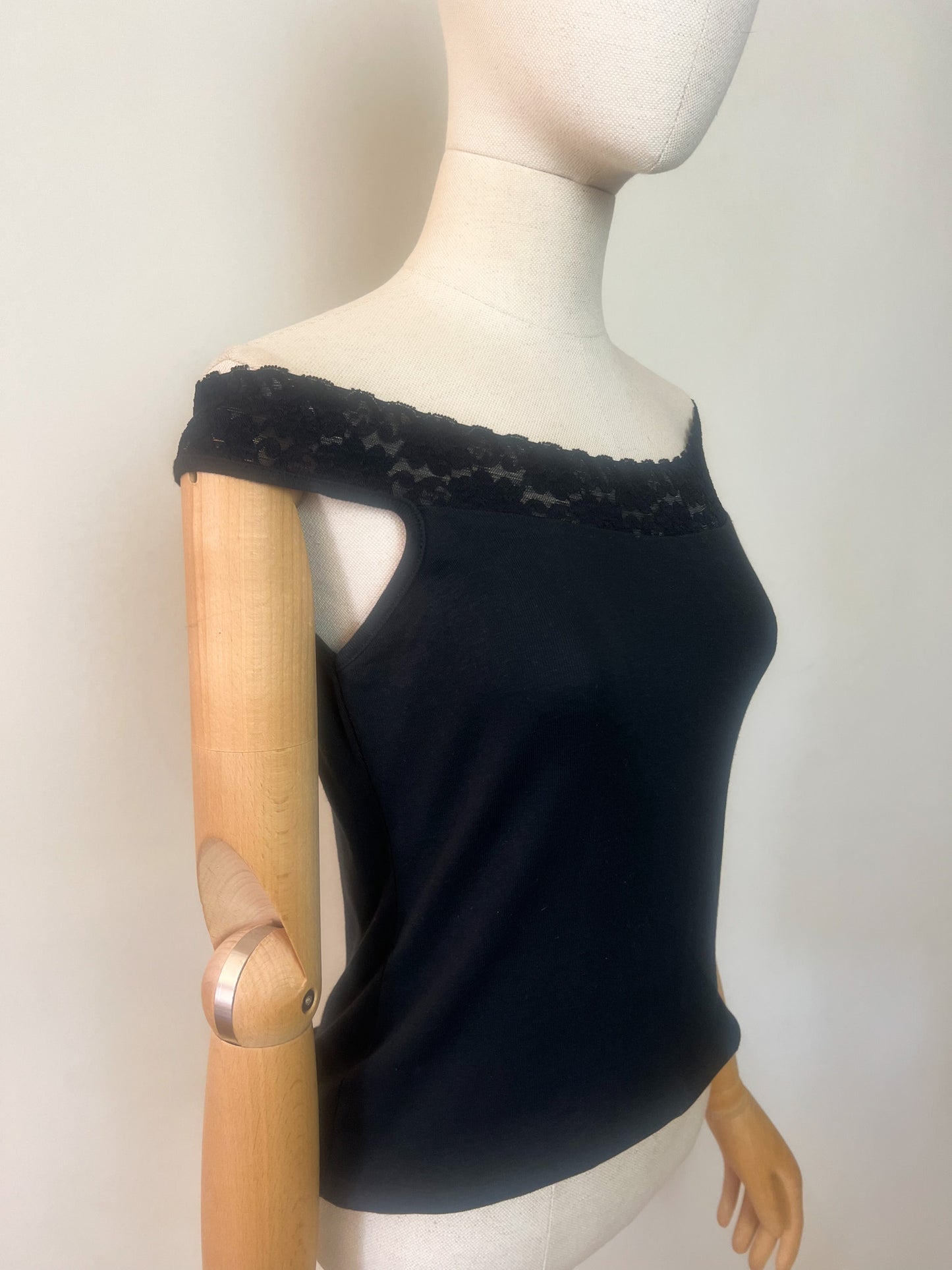 Top Vintage Années 90 Noir Épaules Dénudées & Dentelle – 100% Coton – Taille 34/36