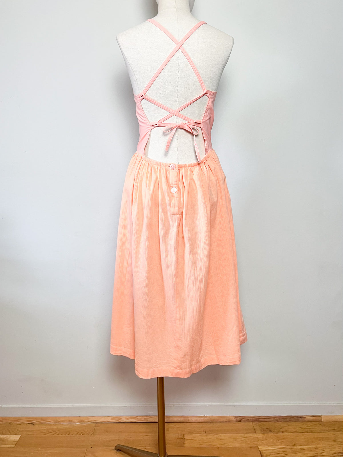 Robe midi Vintage Années 80 90 Abricot 100% Coton – Dos Nu Lacé– T34/36
