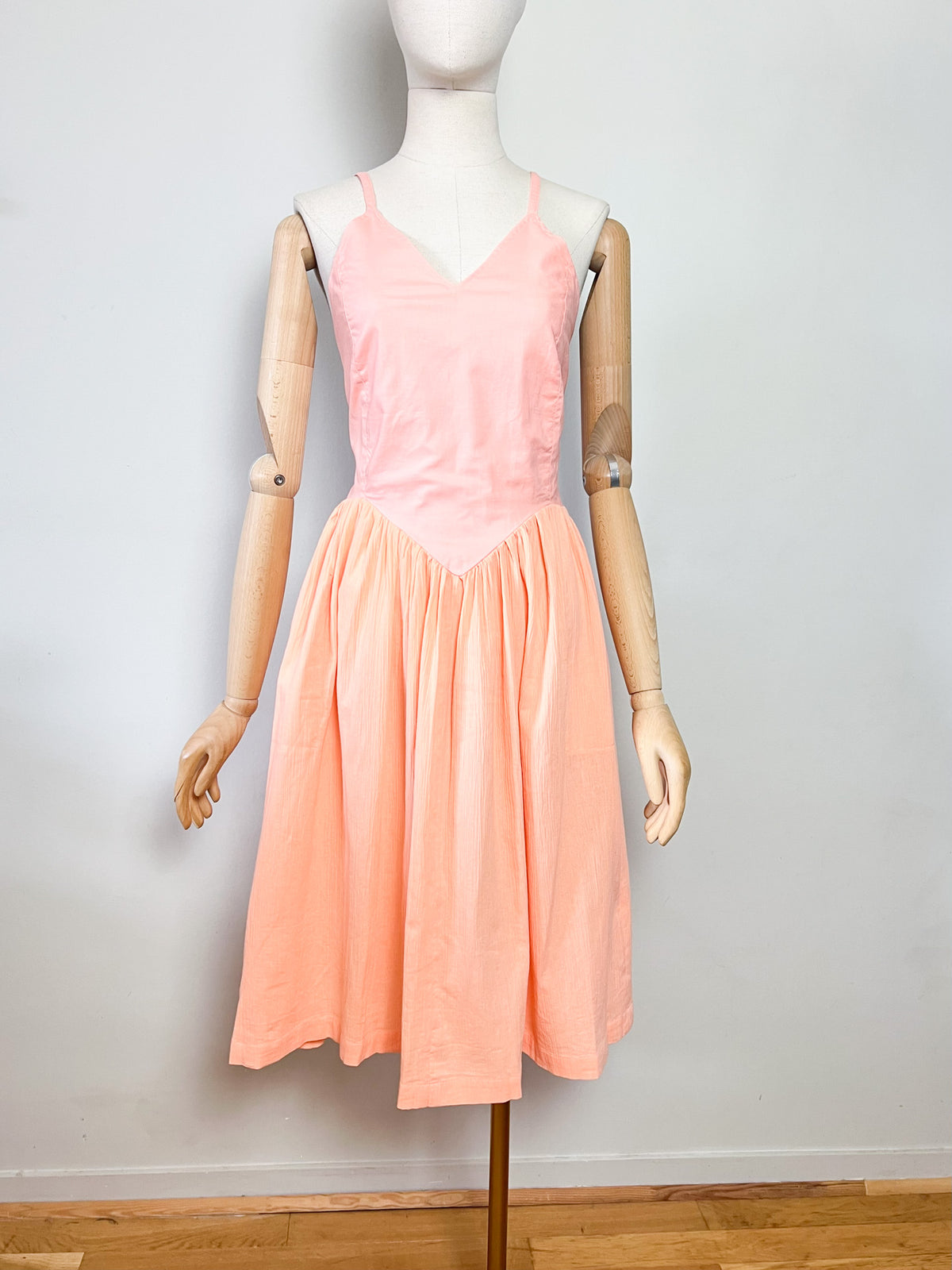 Robe midi Vintage Années 80 90 Abricot 100% Coton – Dos Nu Lacé– T34/36