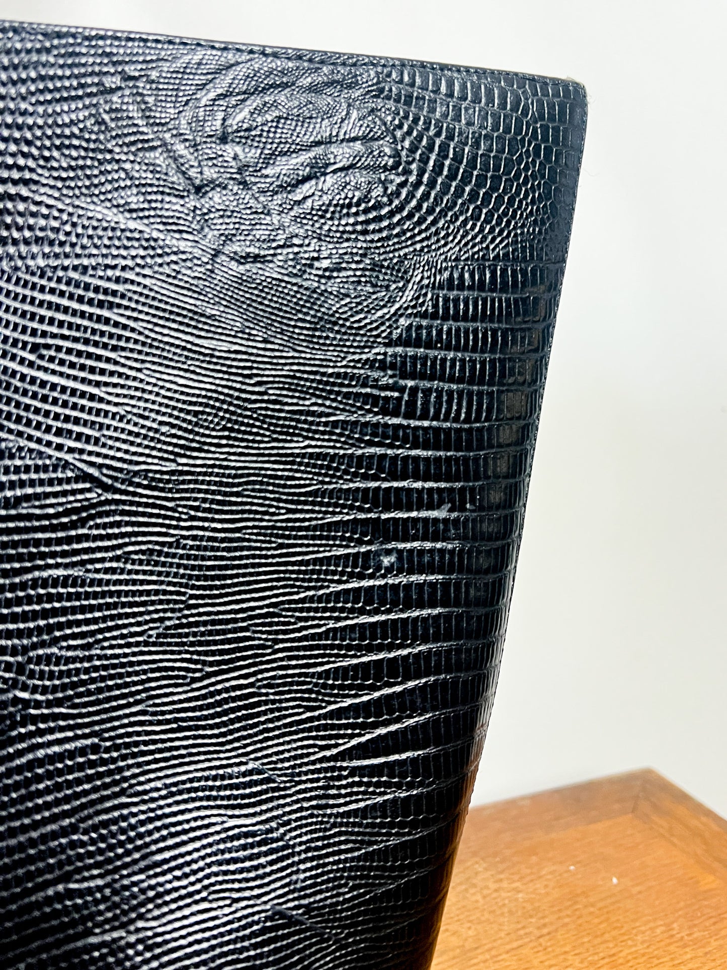 Sac Épaule Structuré Michel Orléan Paris - Cuir Embossé Reptile - Forme Corbeille