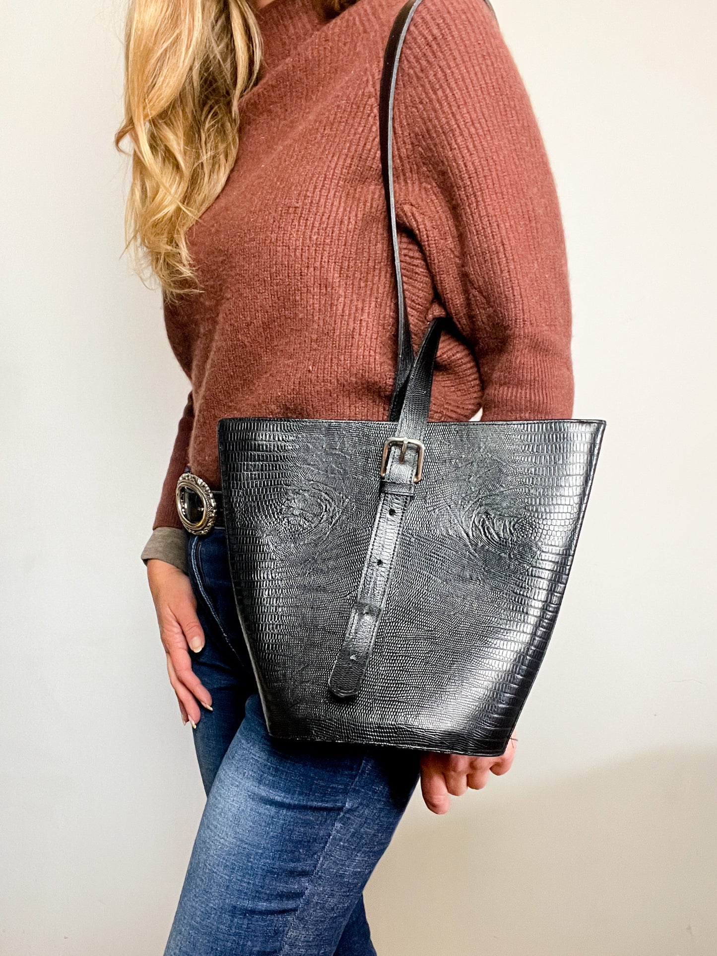 Sac Épaule Structuré Michel Orléan Paris - Cuir Embossé Reptile - Forme Corbeille