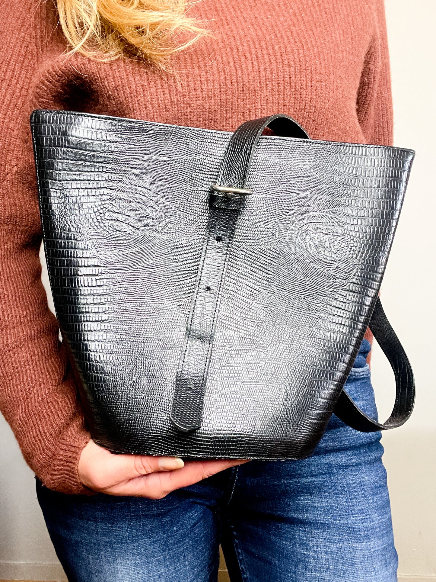 Sac Épaule Structuré Michel Orléan Paris - Cuir Embossé Reptile - Forme Corbeille