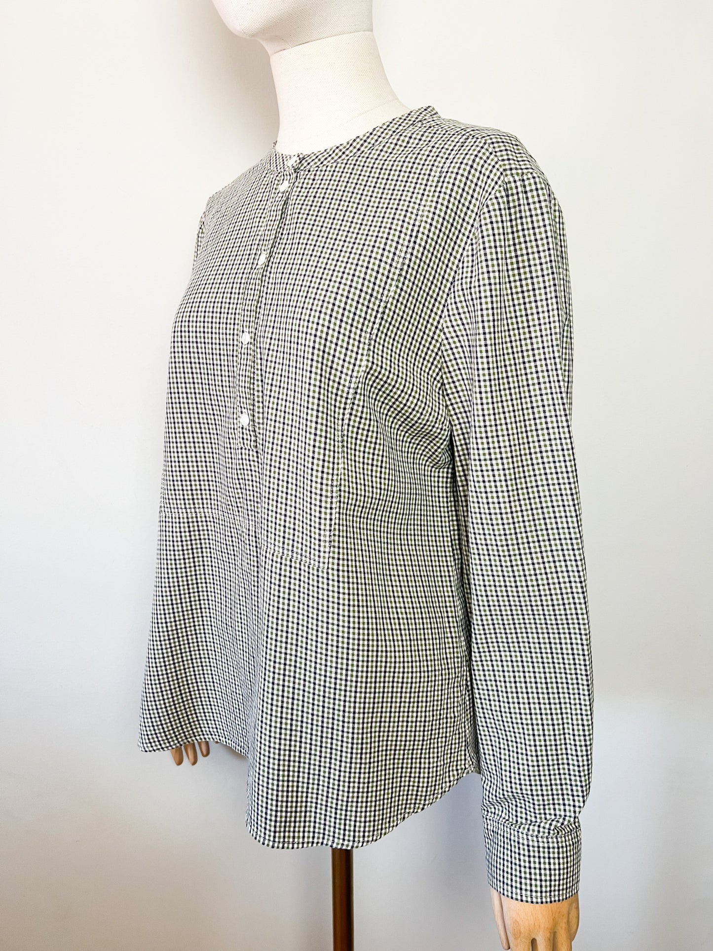 Blouse Fluide à Carreaux Longchamp – Vert, Marine & Blanc – Collection 2025 – T38