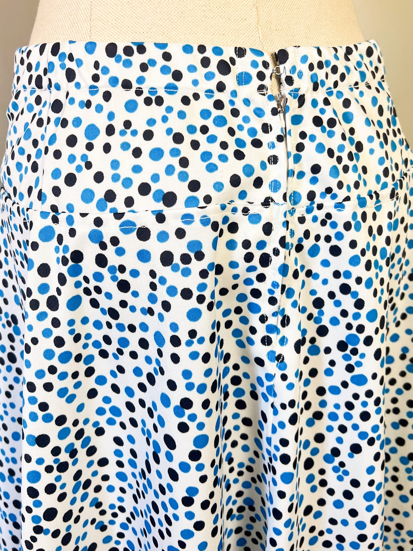 Jupe Trapèze Vintage Années 70 Blanche à Pois Marine & Turquoise – T38/40