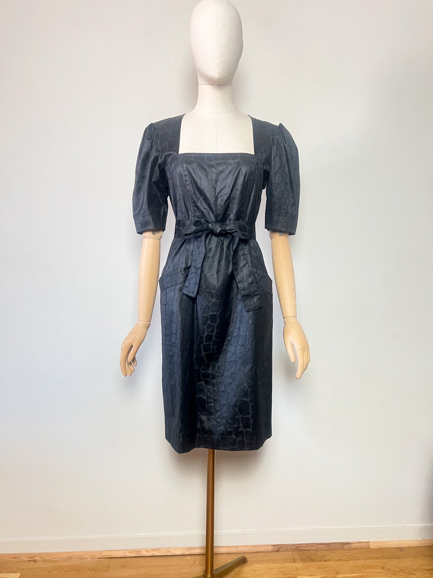 Robe Fourreau Vintage Yves Saint Laurent Variations 1987 Damassée – T36/38