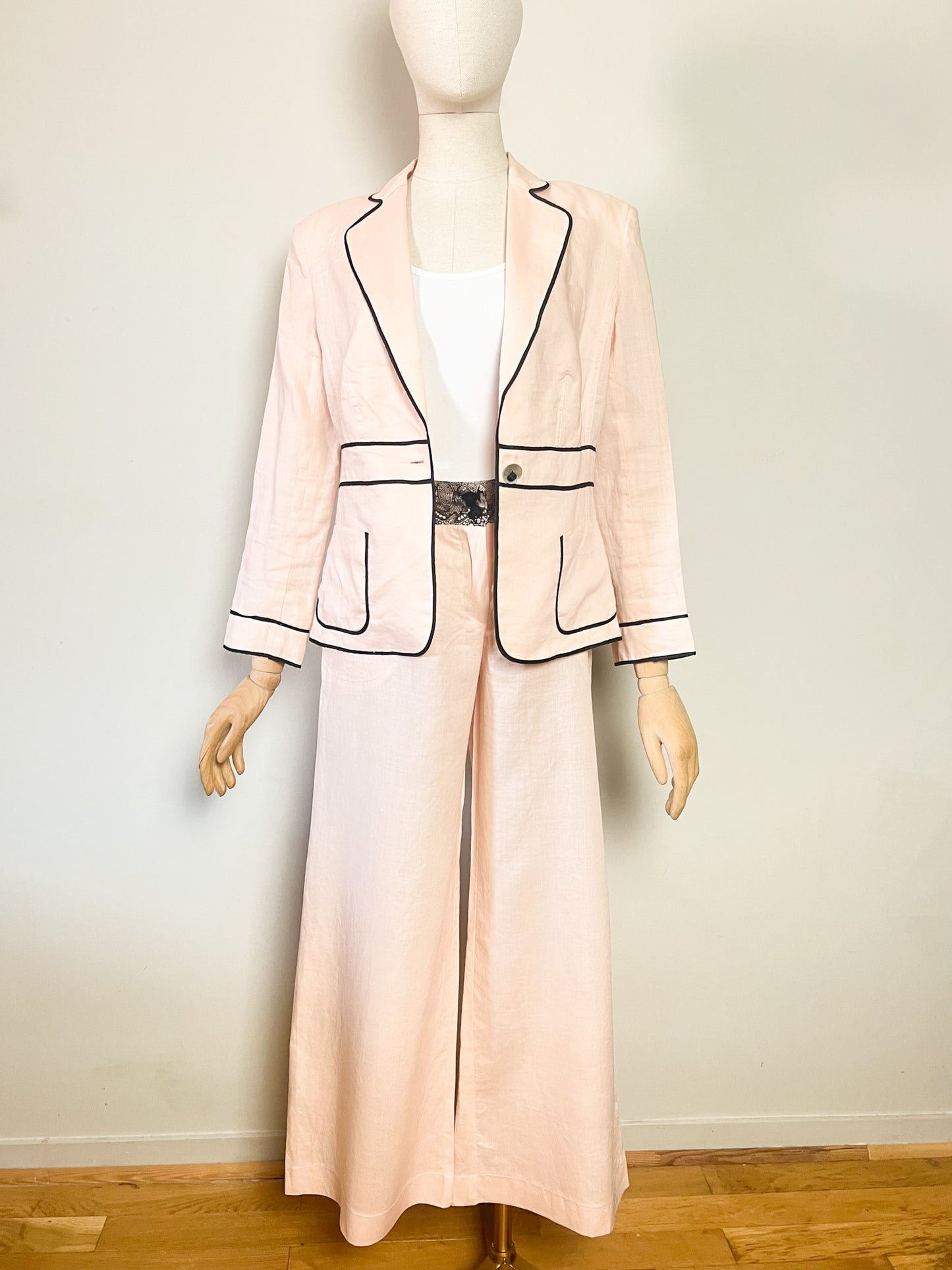 Ensemble Tailleur Créateur Nathalie Garçon Ramie Rose Saumon & Dentelle – T38/40