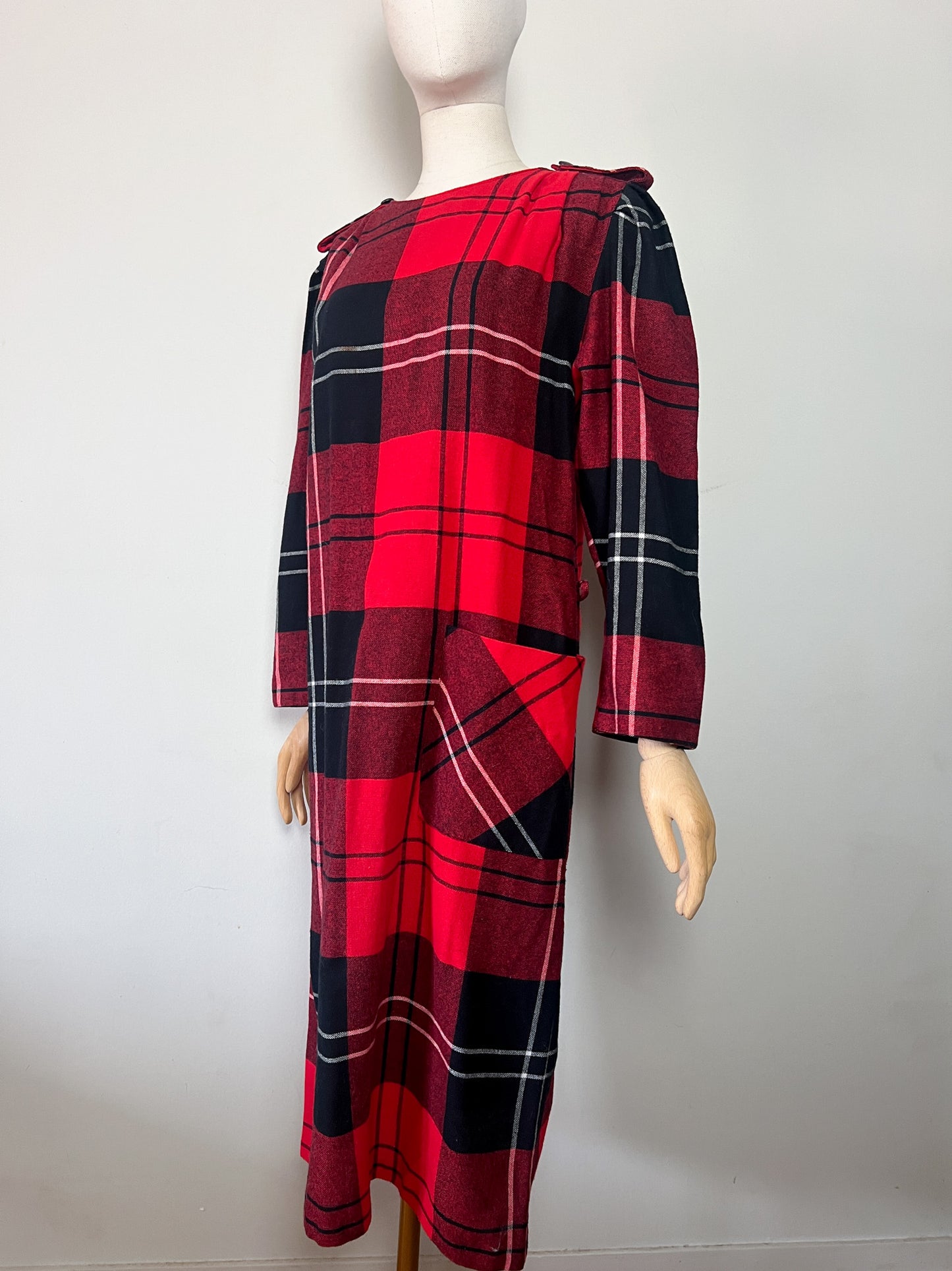 Robe VintageTartan Rouge & Noir - Coupe Ample/Oversize - T 38/40