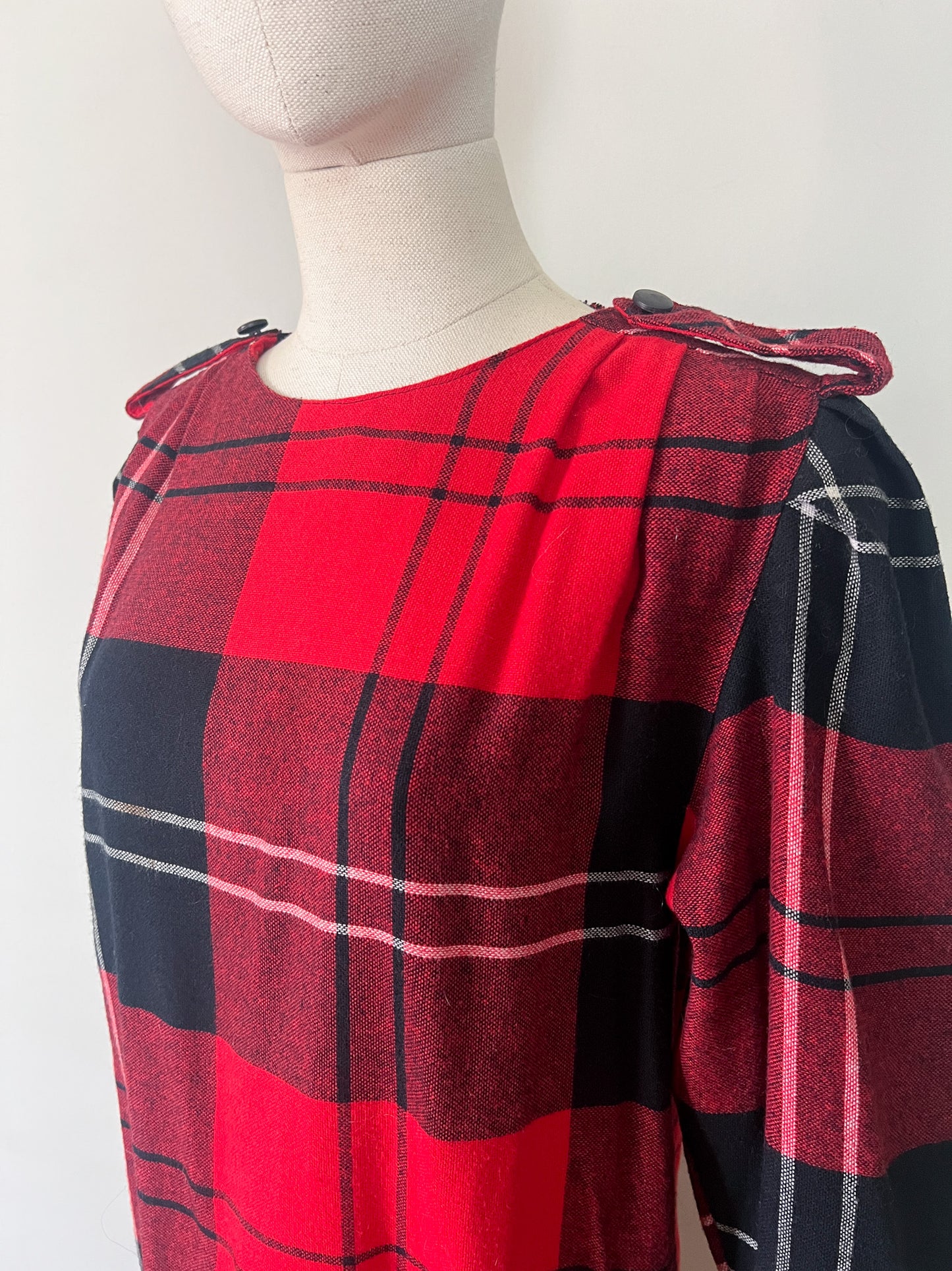 Robe VintageTartan Rouge & Noir - Coupe Ample/Oversize - T 38/40