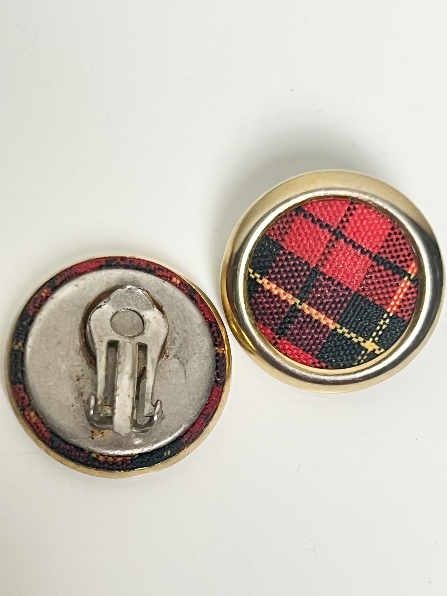 Boucles d'Oreilles Clips Vintage années 80 90 - Motif Tartan Rétro - Rouge, Noir et Doré
