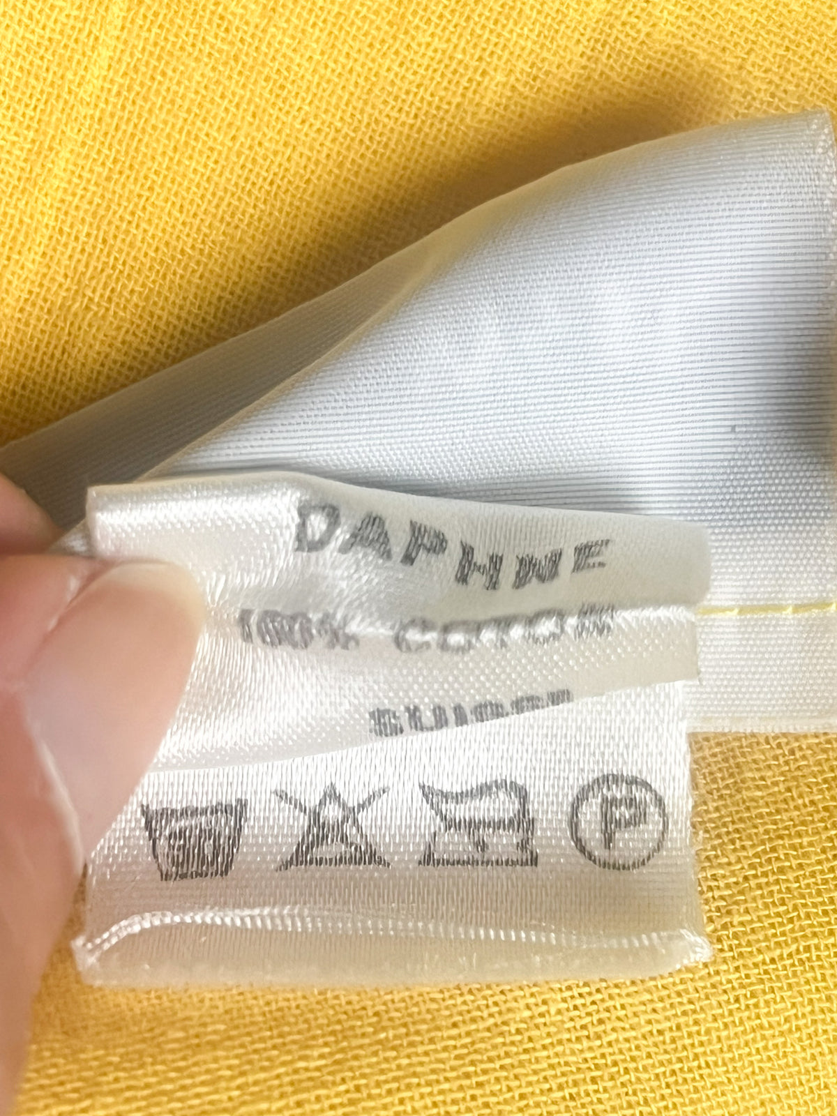 Robe vintage Années 80 - Jaune lumineux - 100% Coton Suisse - Mary West – T42/44