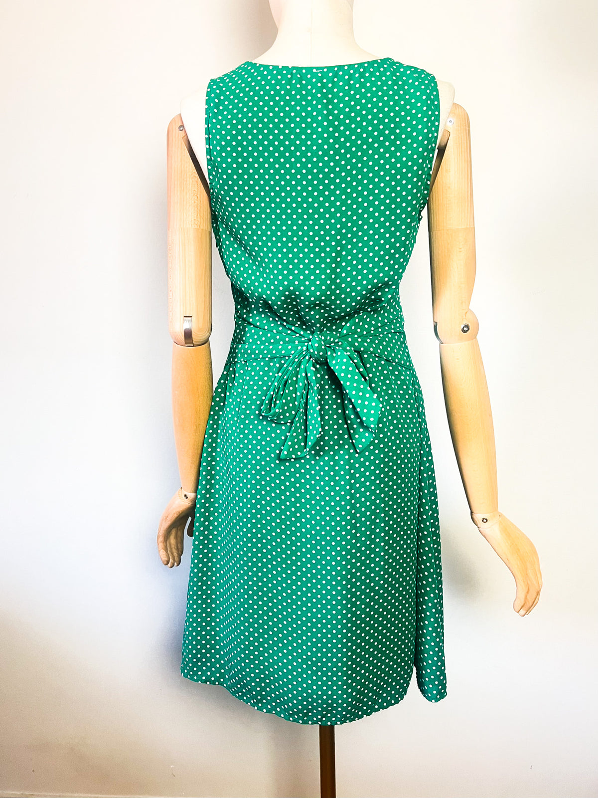 Robe Vintage Années 90 Verte à Pois Blancs – Coupe Fluide & Ceinture – T.36/38