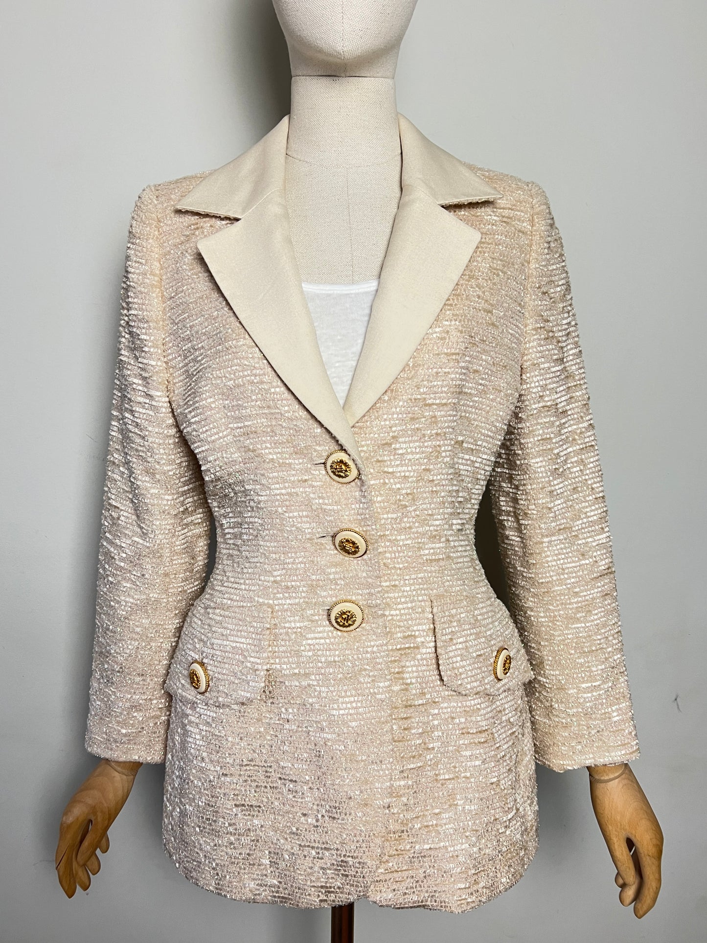 Veste Blazer Vintage Luxe J. FATH PARIS - Ivoire Fils Dorés - Coupe Cintrée - T 38
