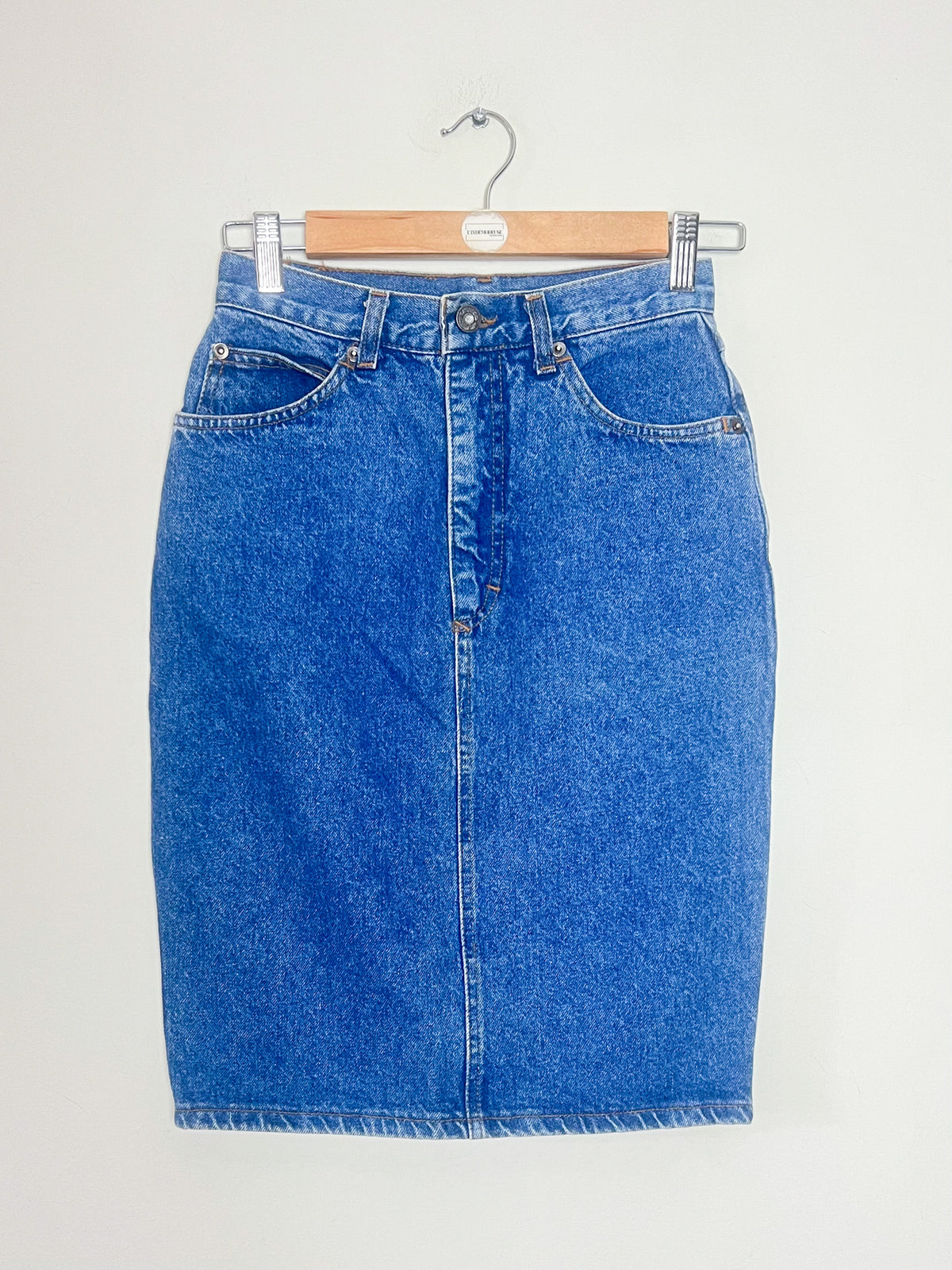Jupe Crayon Vintage Années 90 Denim Stefanel Broderie Fraises – Made in Italy – T34