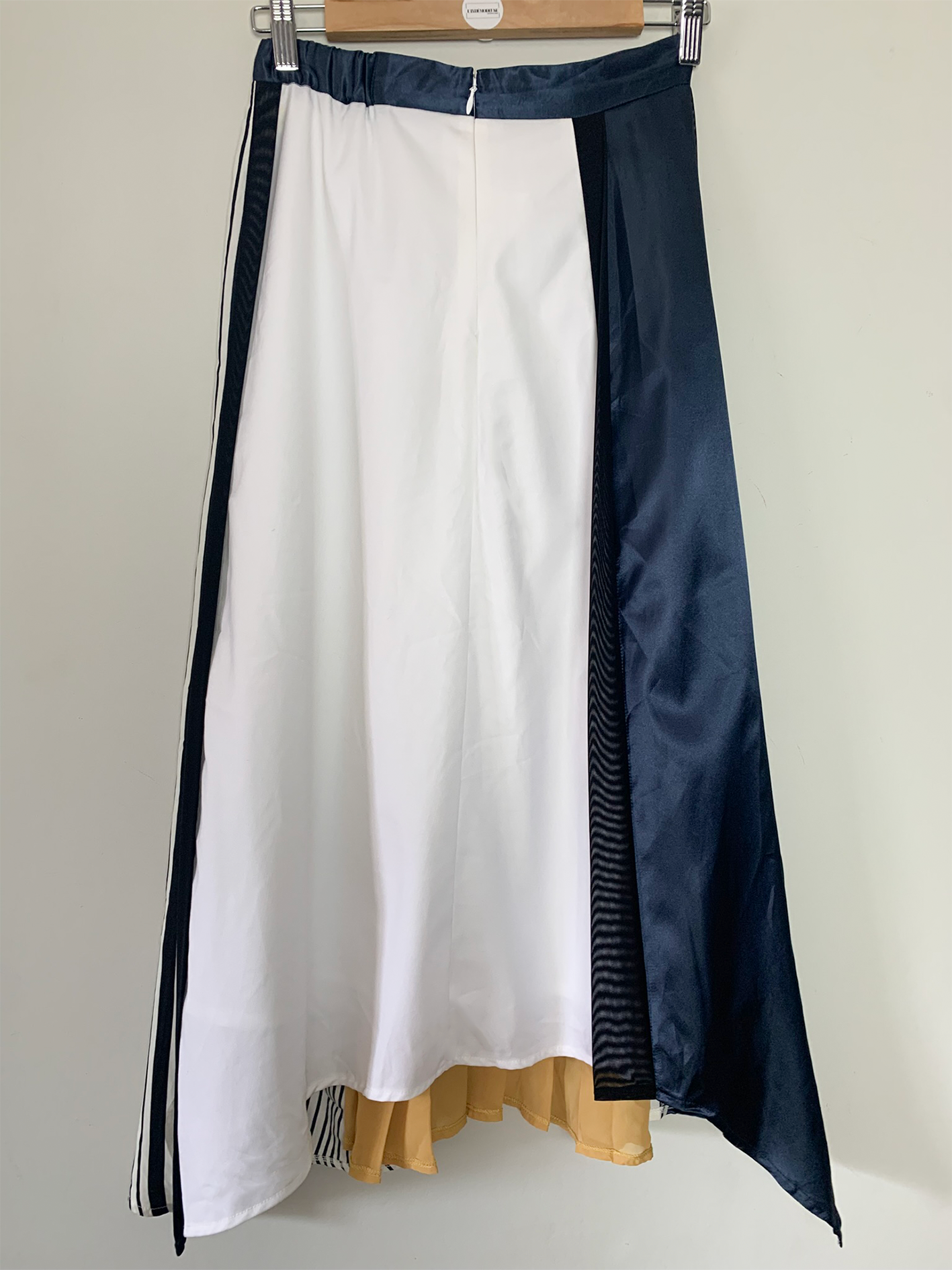 Jupe midi fluide asymétrique marine, jaune et blanche vintage