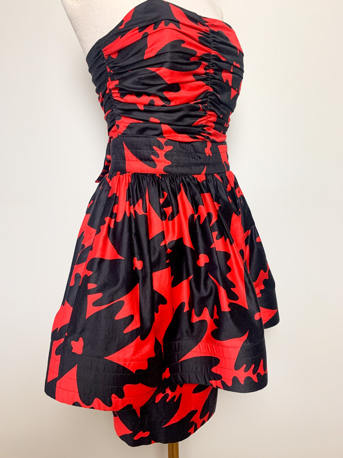 Robe bustier 2 en 1 noire et rouge vintage Lilian Fell