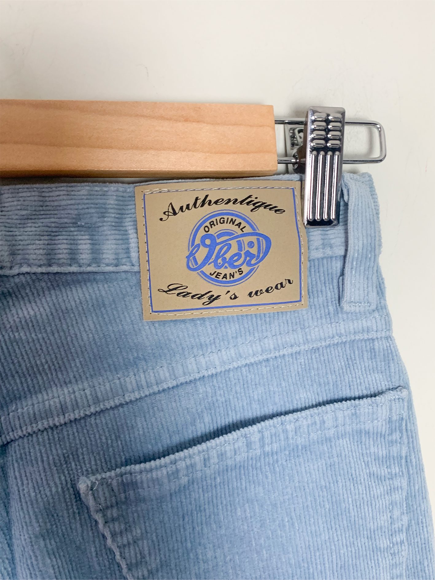 Pantalon velours côtelé mille raies bleu ciel vintage Ober