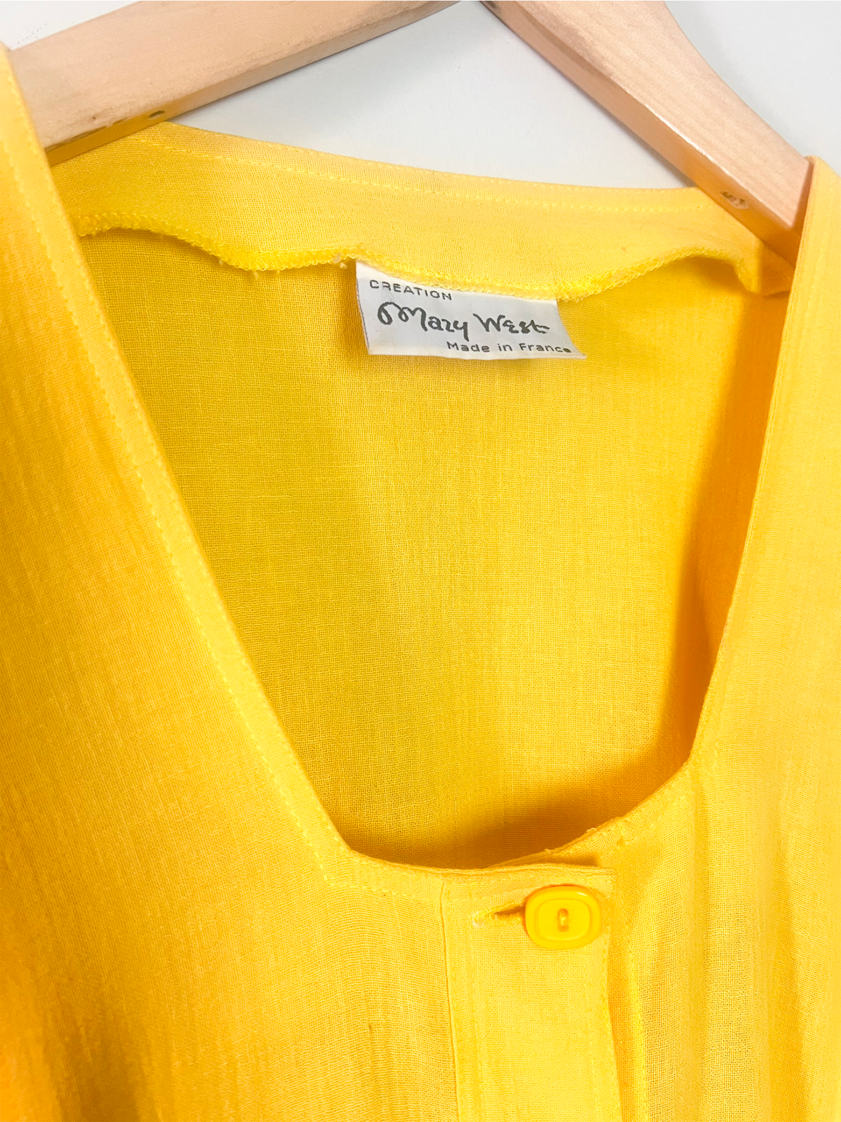 Robe vintage Années 80 - Jaune lumineux - 100% Coton Suisse - Mary West – T42/44