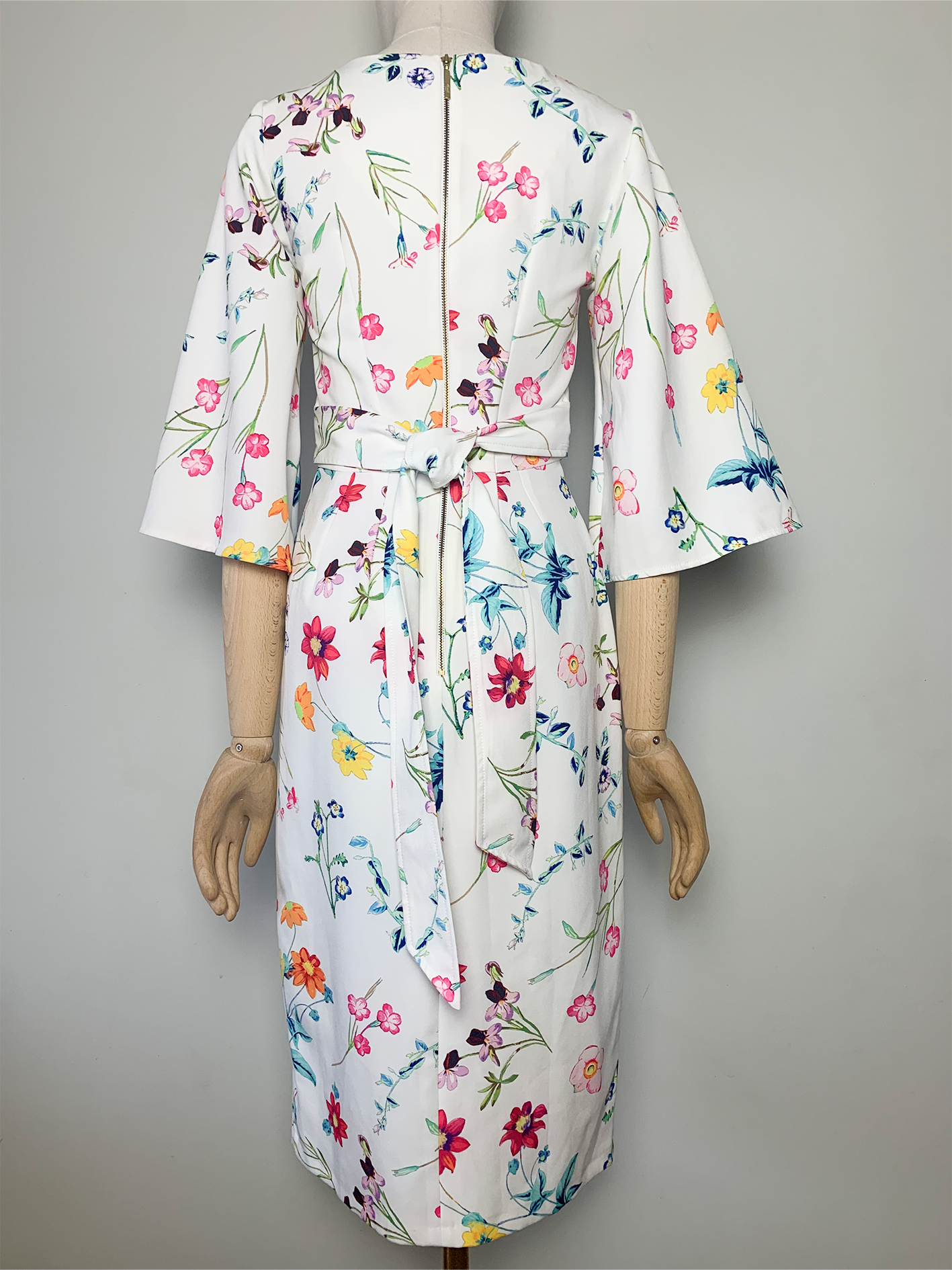 Robe chic blanche imprimée fleurs Closet