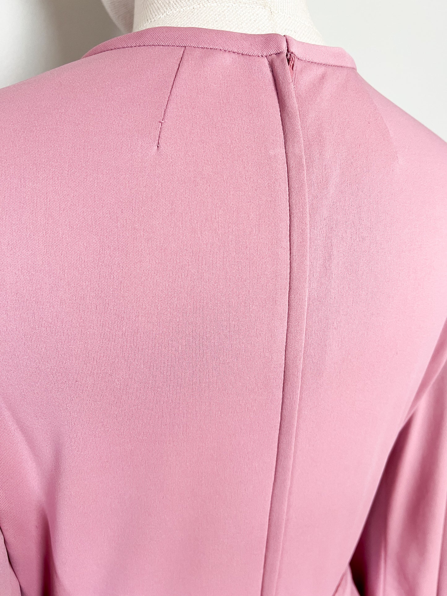 Robe vintage années 80, midi plissé soleil, rose poudré, avec ceinture, T 38