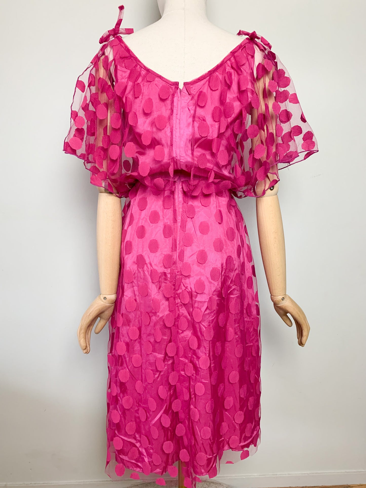 Robe vintage Années 80 rose en tulle à pois en relief – fête et céremonie_T34