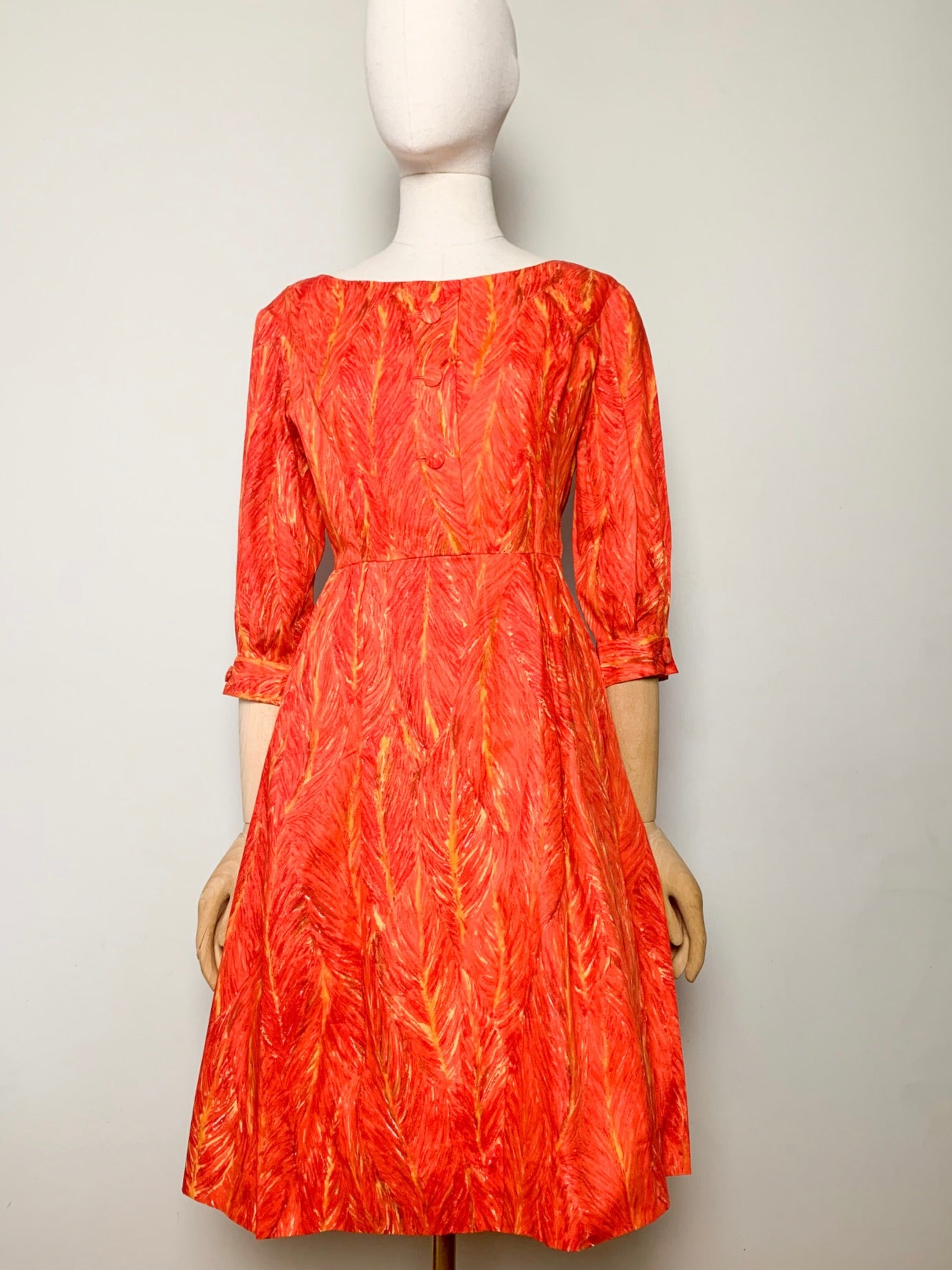 Robe Chic Vintage Années 60 - Coupe Structurée - Imprimé Géométrique/Floral Orangé - T32/34