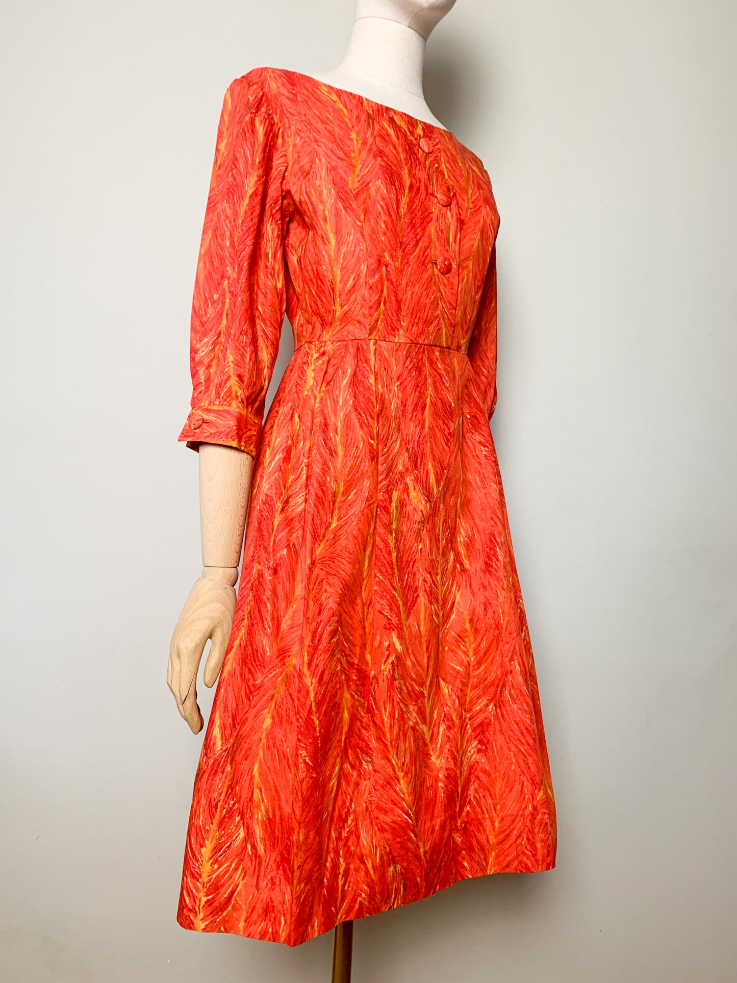 Robe Chic Vintage Années 60 - Coupe Structurée - Imprimé Géométrique/Floral Orangé - T32/34