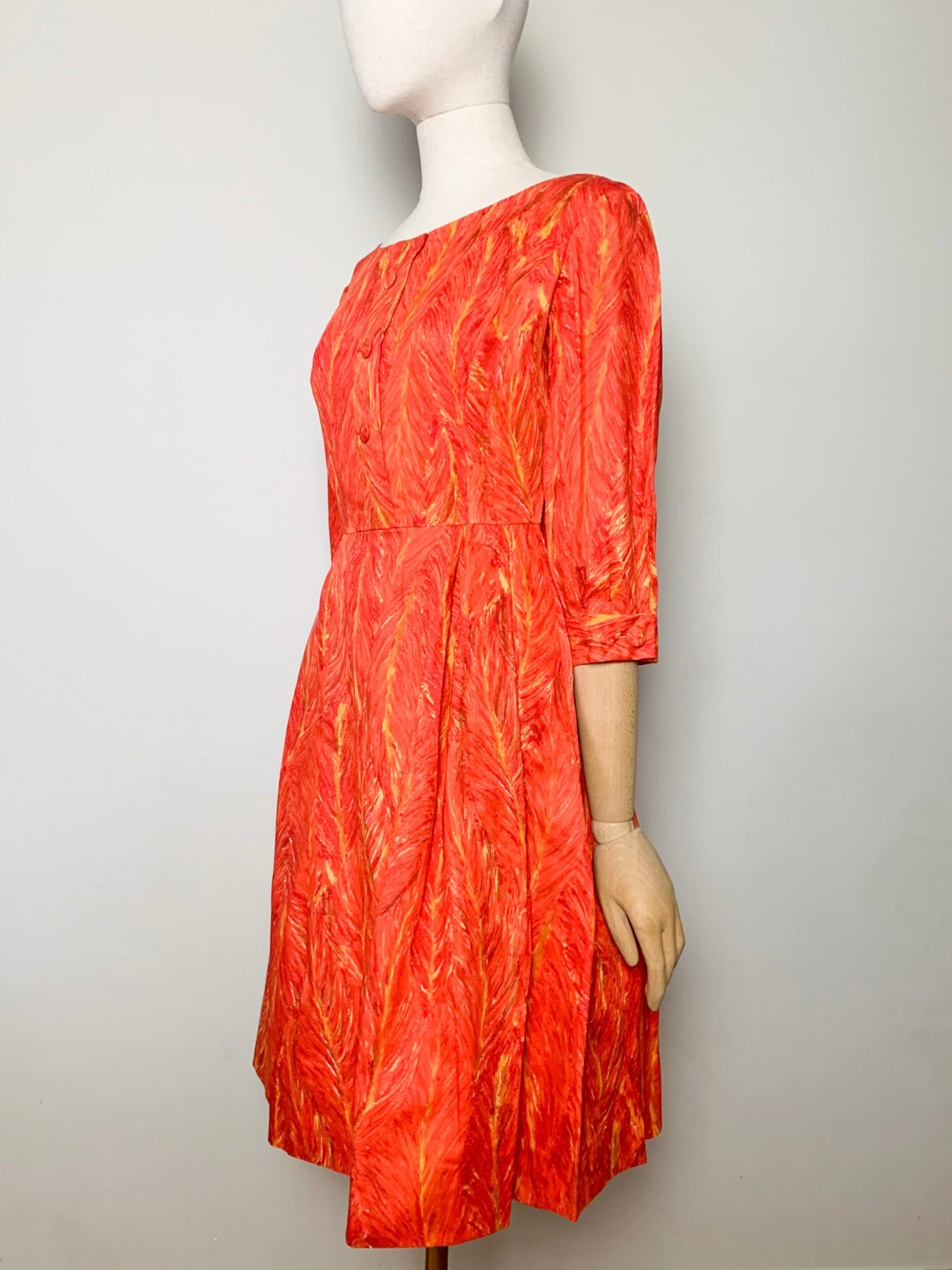 Robe Chic Vintage Années 60 - Coupe Structurée - Imprimé Géométrique/Floral Orangé - T32/34