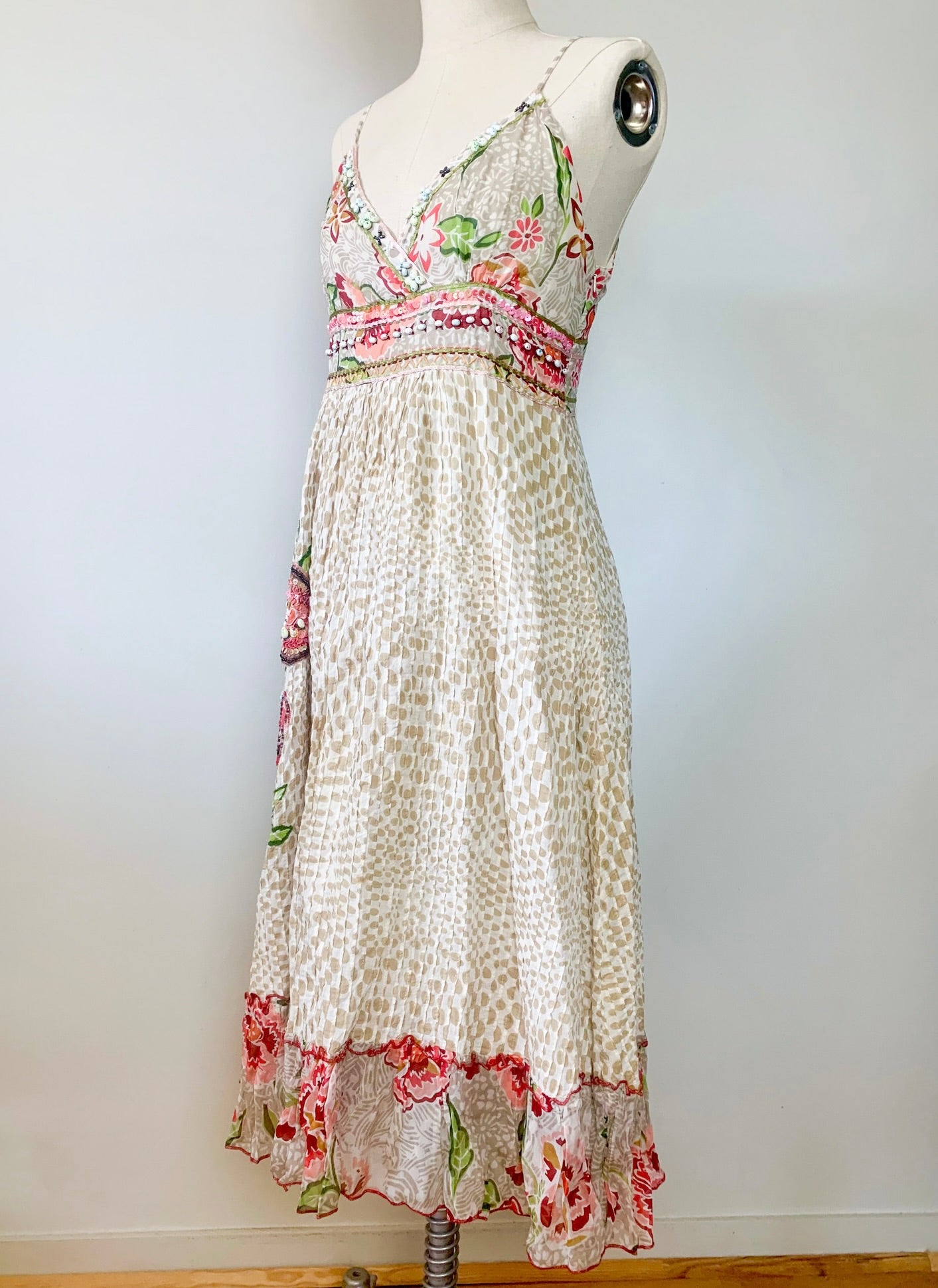 Robe Midi Bohème Renée Derhy Broderies & Perles – Coupe Empire – Taille S