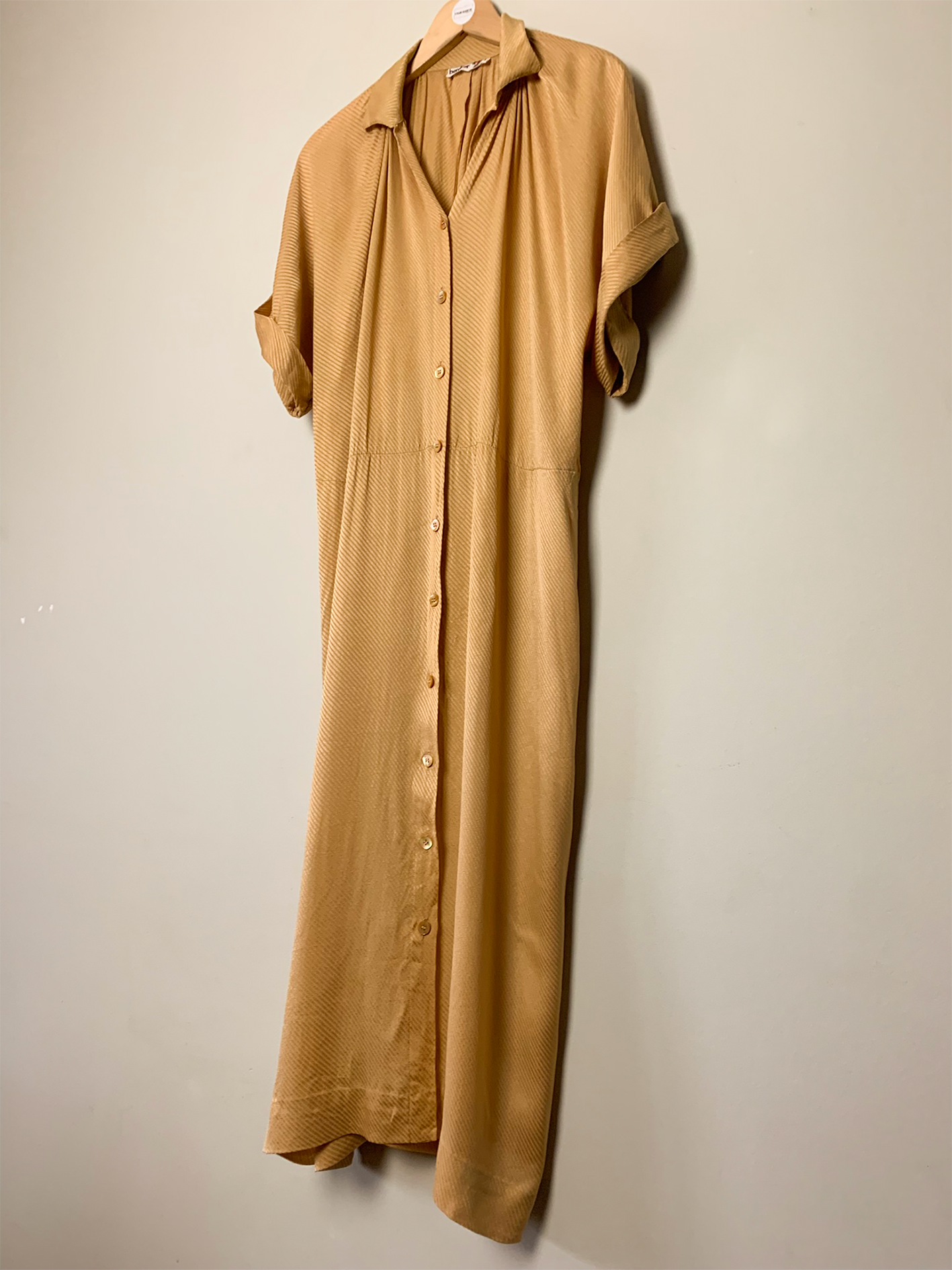 Robe midi fluide manches courtes jaune safran doré vintage Bercher