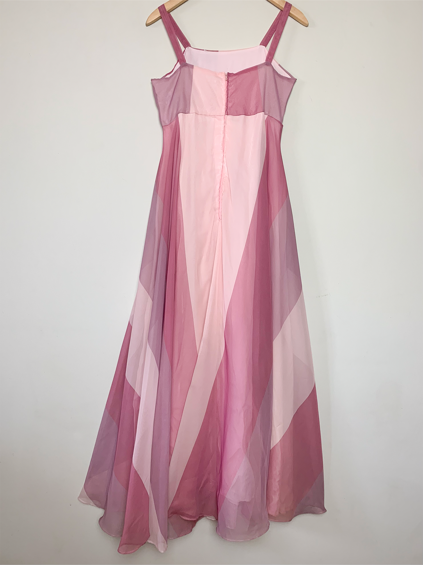 Robe longue en voile rayée rose lila vintage